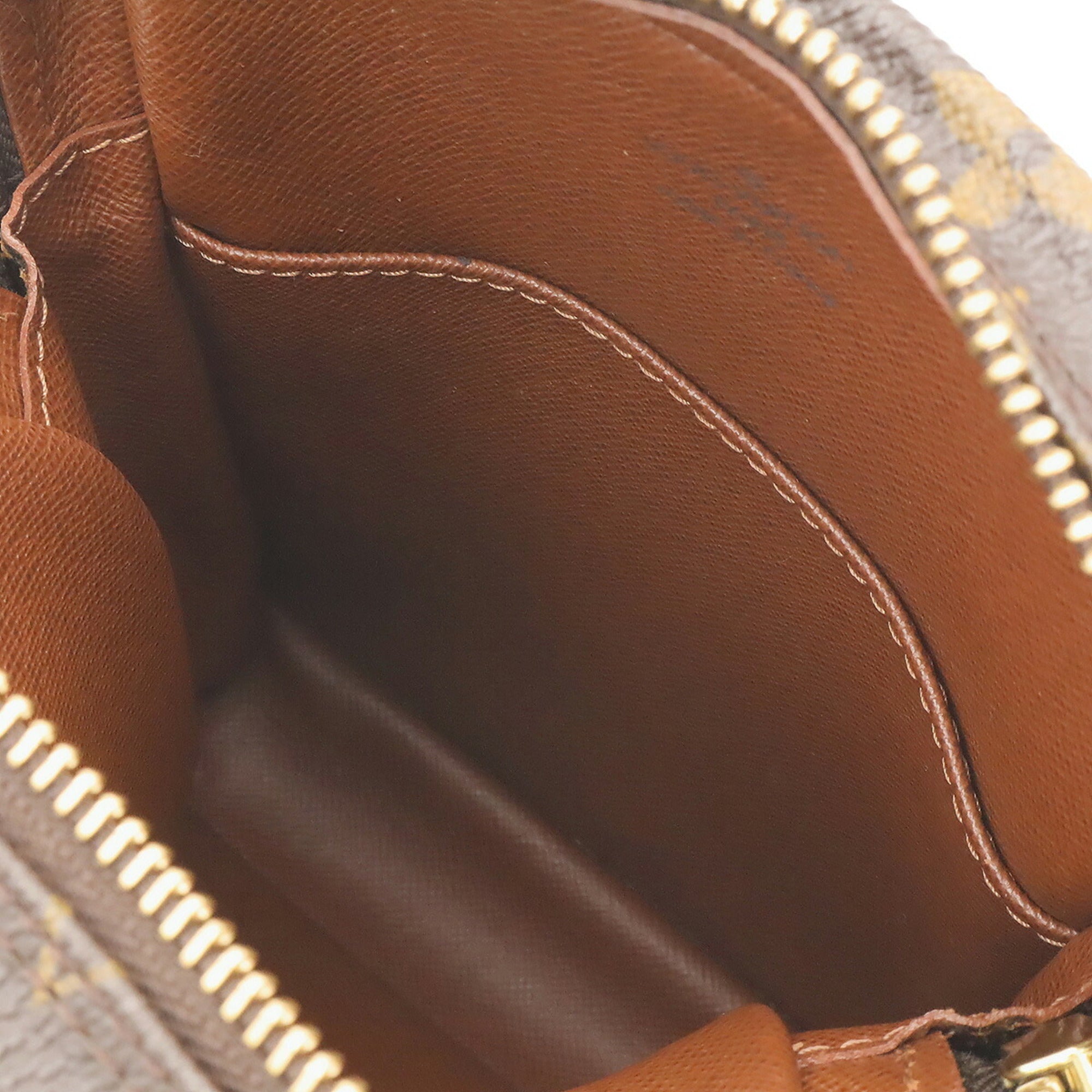 Louis Vuitton Brown Monogram Monogram Pochette Shoulder Bag (Pre-Owned)