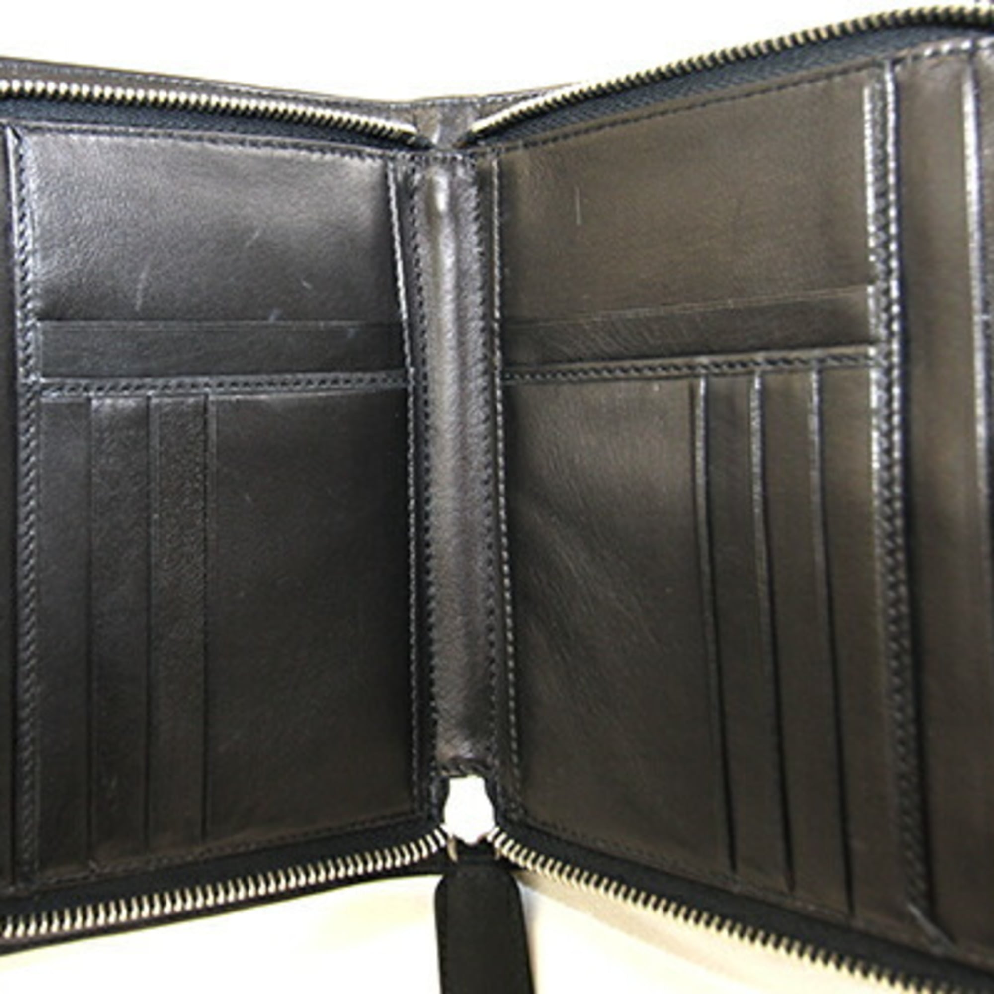 Prada Black Nylon Leather Pochette Shoulder Bag (Pre-Owned)