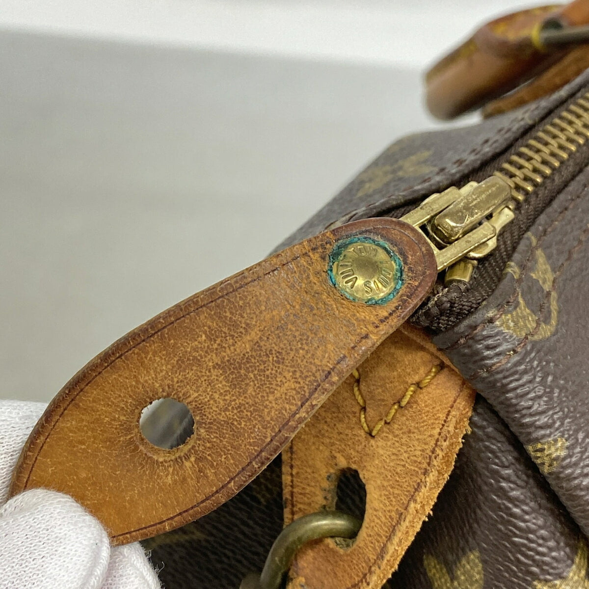 Louis Vuitton Brown Handbag (Pre-Owned)