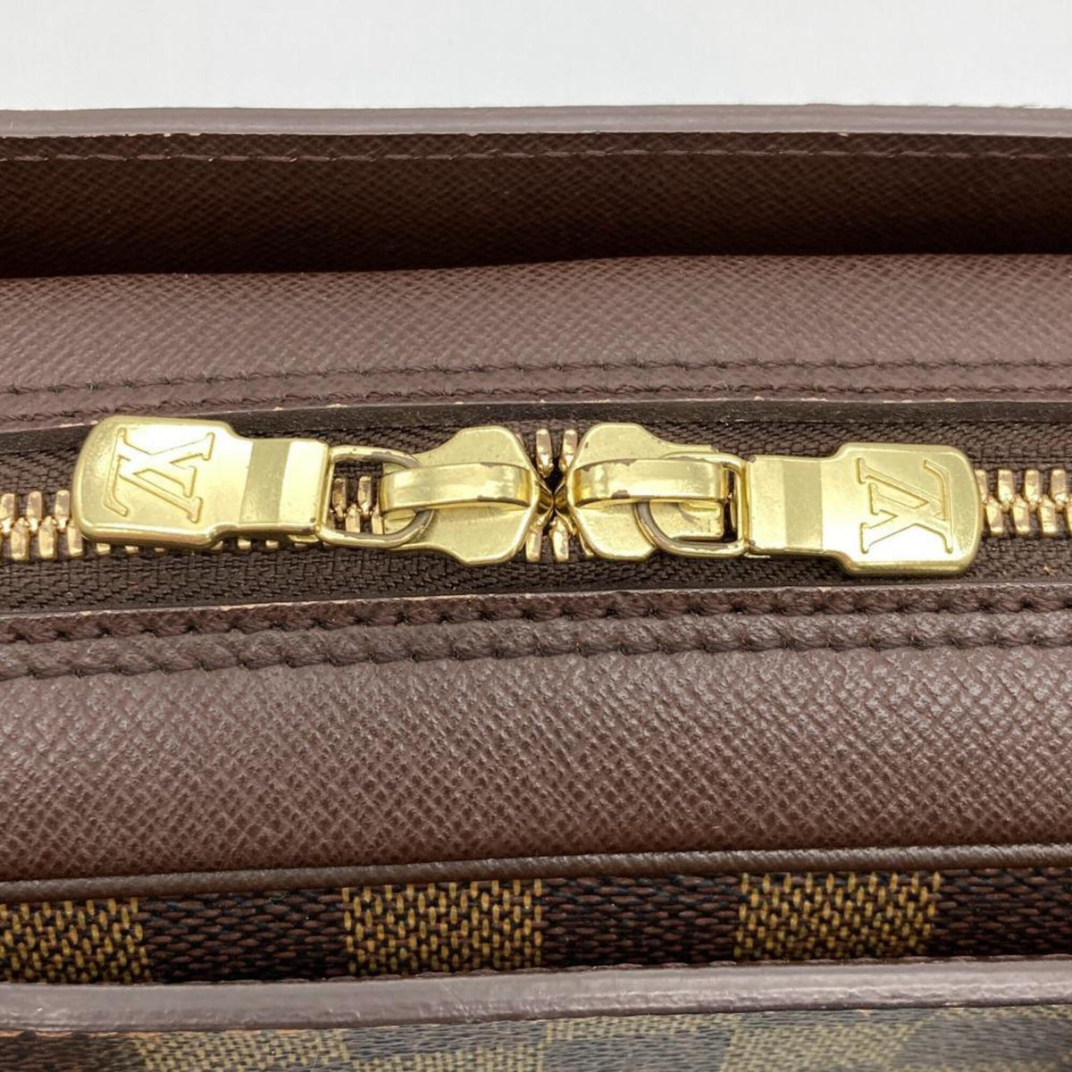 Louis Vuitton Brown Damier Canvas Handbag (Pre-Owned)