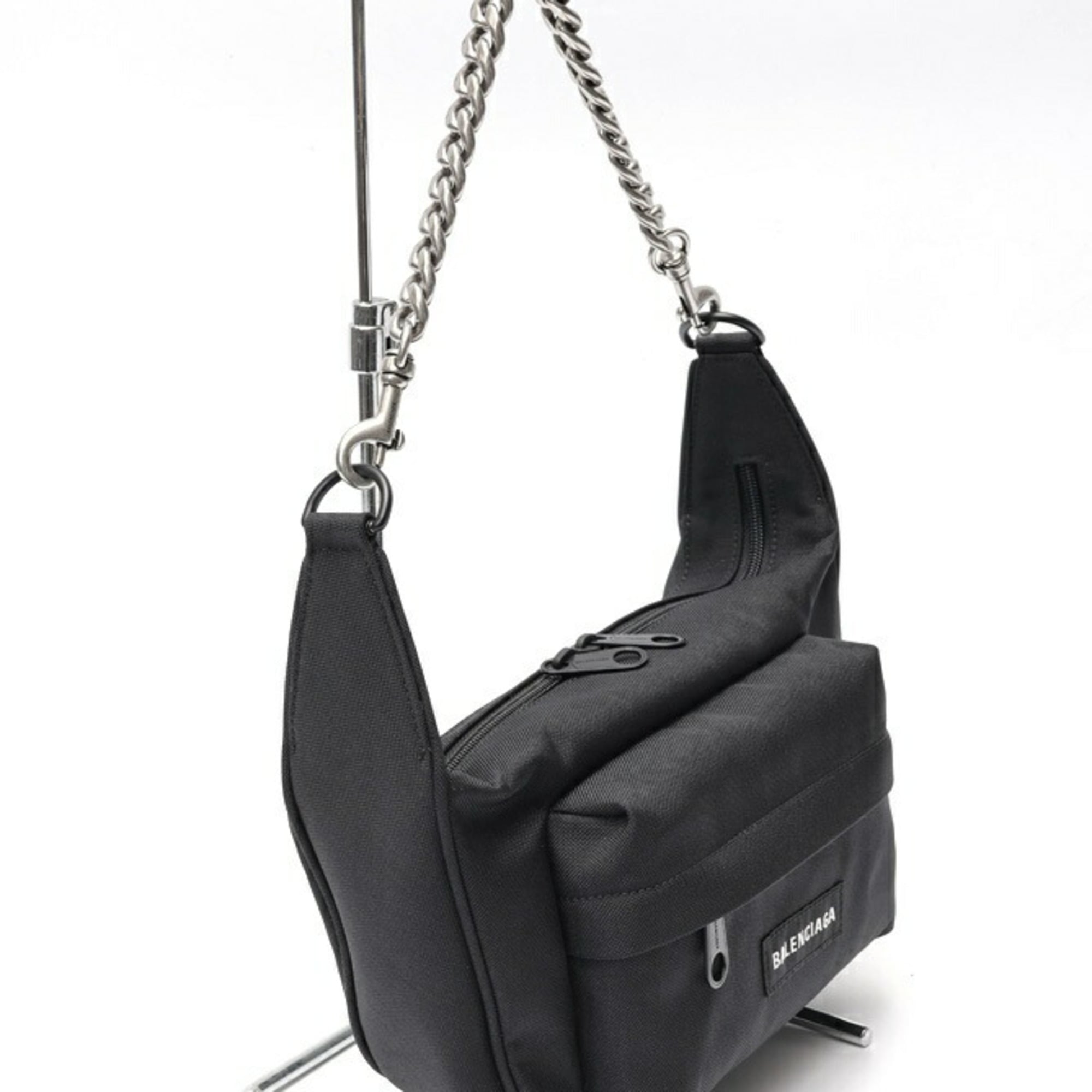 Balenciaga Black Nylon Shoulder Bag (Pre-Owned)
