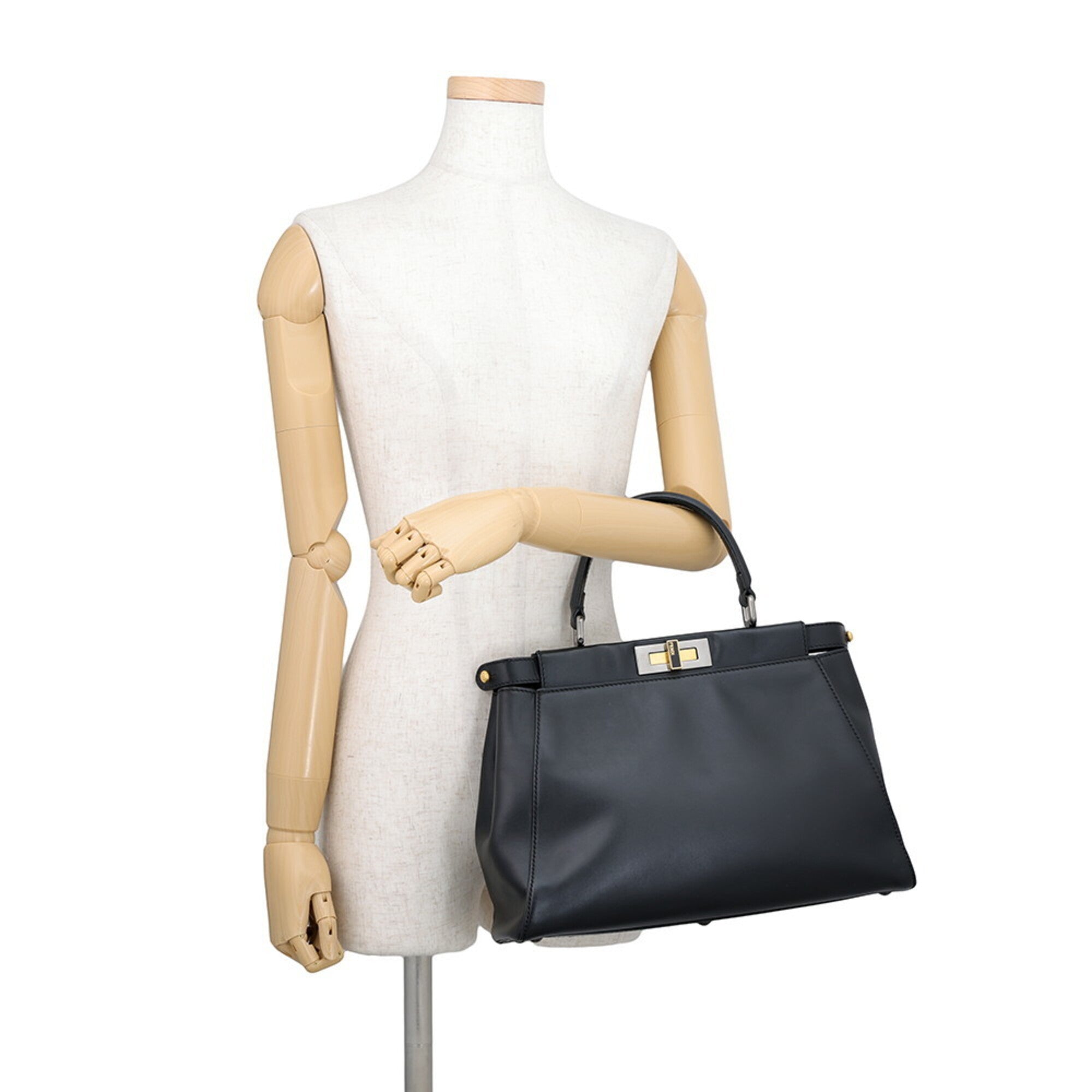 Fendi Peekaboo Black Leather Handbag Shoulder Bag (Pre-Owned)