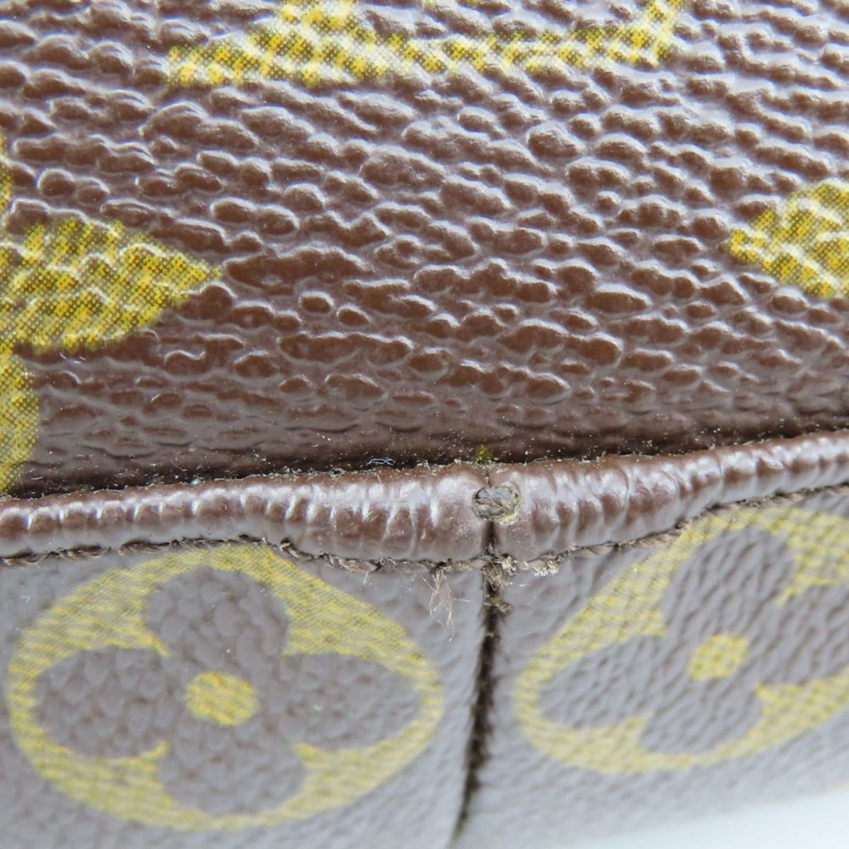 Louis Vuitton Brown Monogram Monogram Leather Shoulder Bag (Pre-Owned)