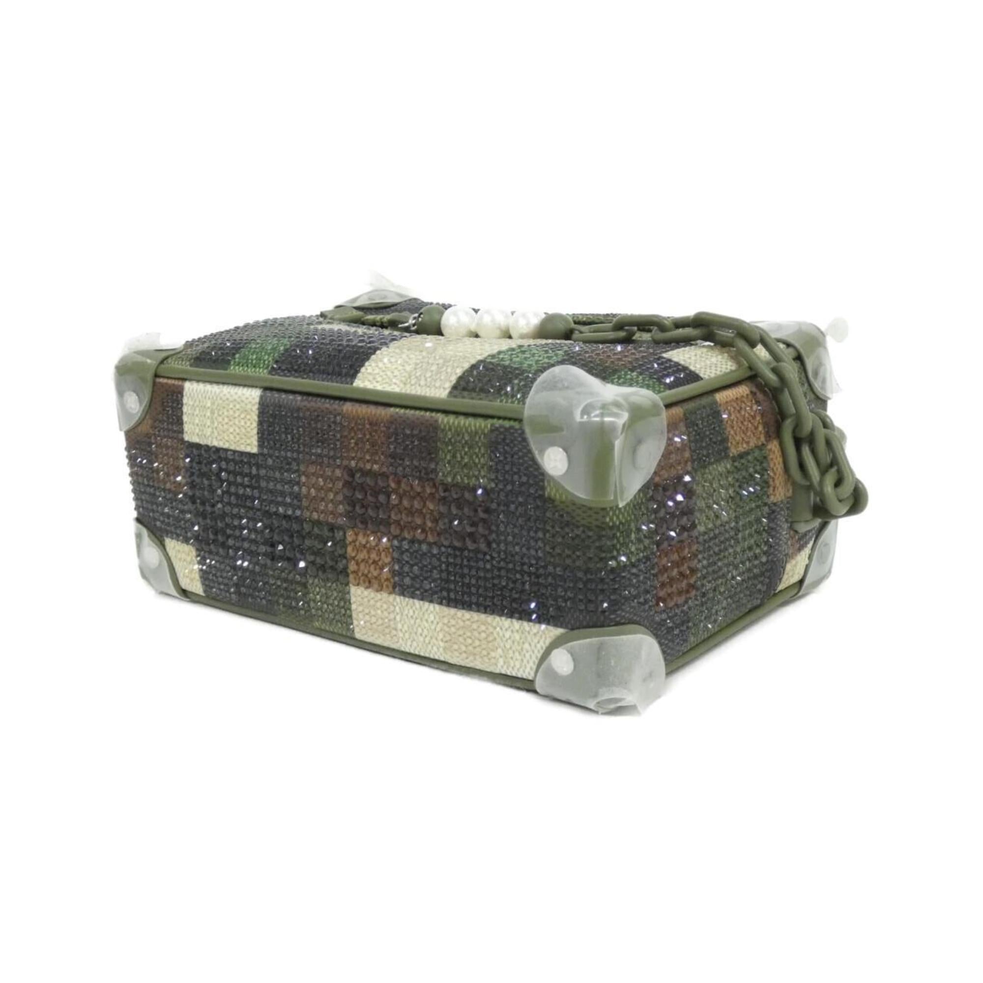 Louis Vuitton Vert Satin Shoulder Bag (Pre-Owned)