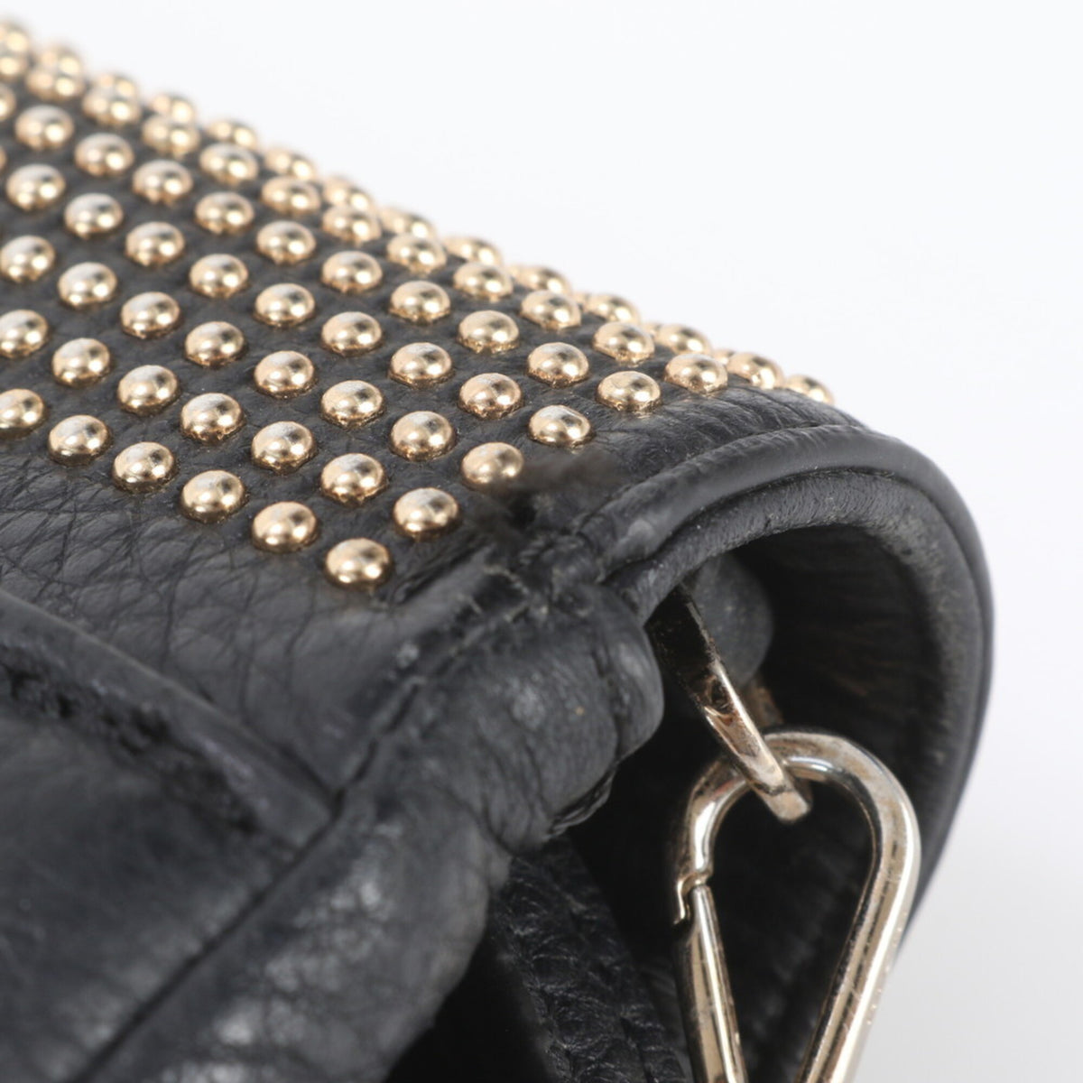 Mcm Black Gold Leather Shoulder Bag (Pre-Owned)