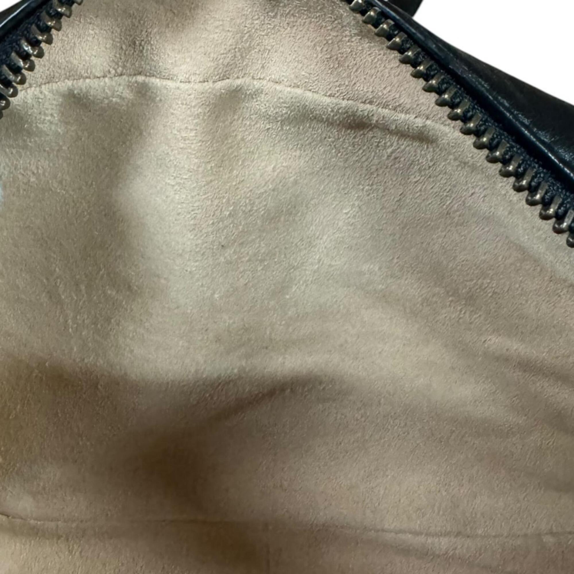Gucci Black Leather Shoulder Bag (Pre-Owned)