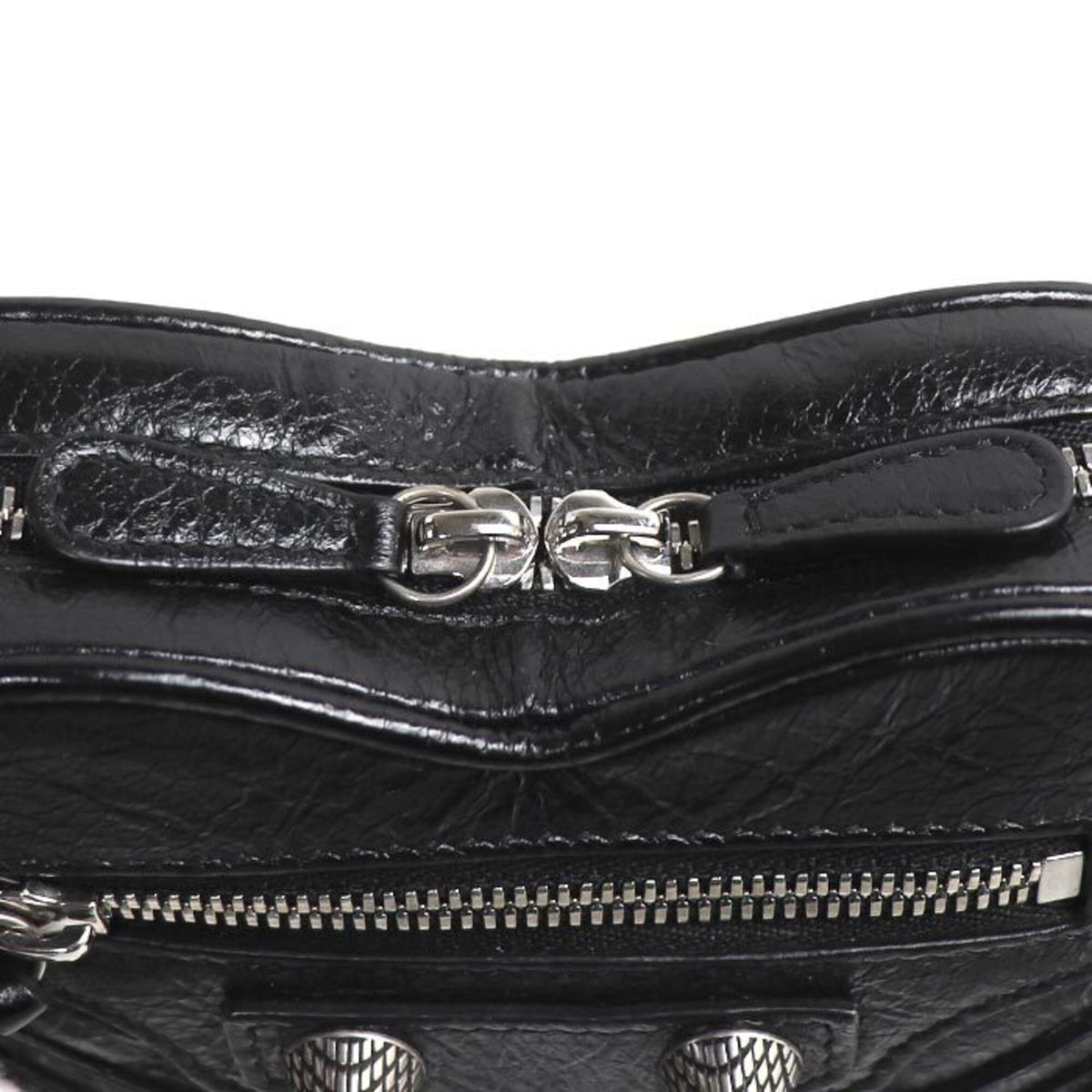 Balenciaga Black Leather Shoulder Bag (Pre-Owned)