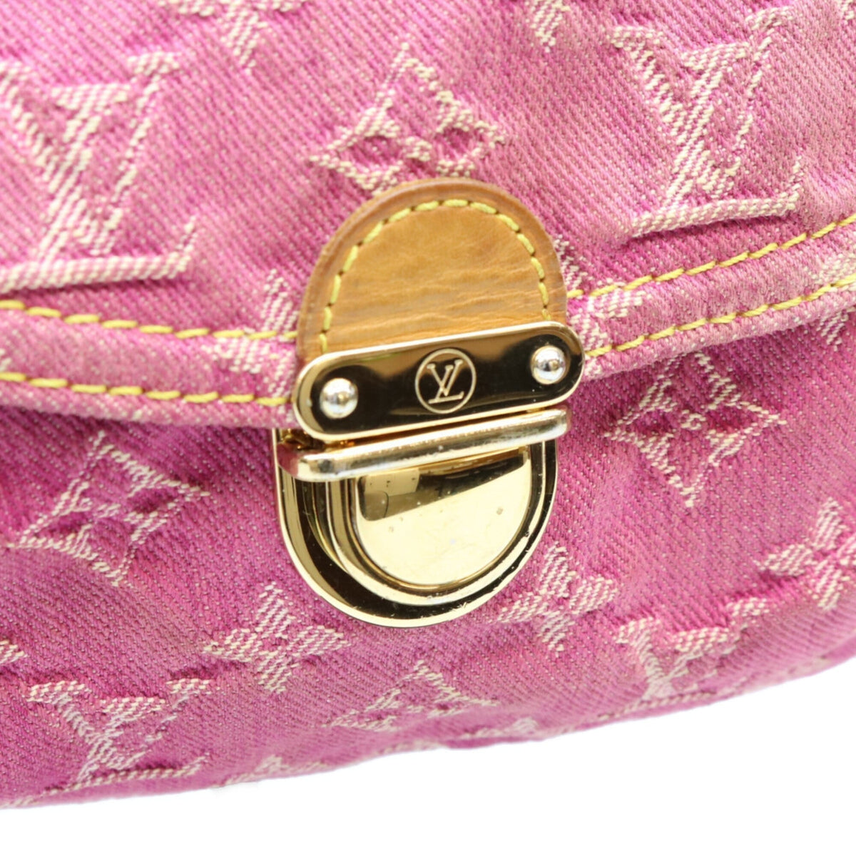 Louis Vuitton Pink Monogram Denim Shoulder Bag (Pre-Owned)