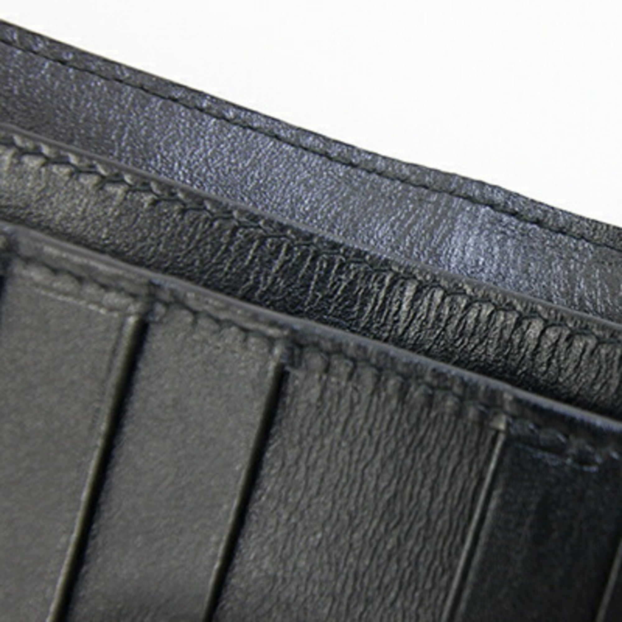 Gucci Black Leather Wallet (Bi-Fold) (Pre-Owned)