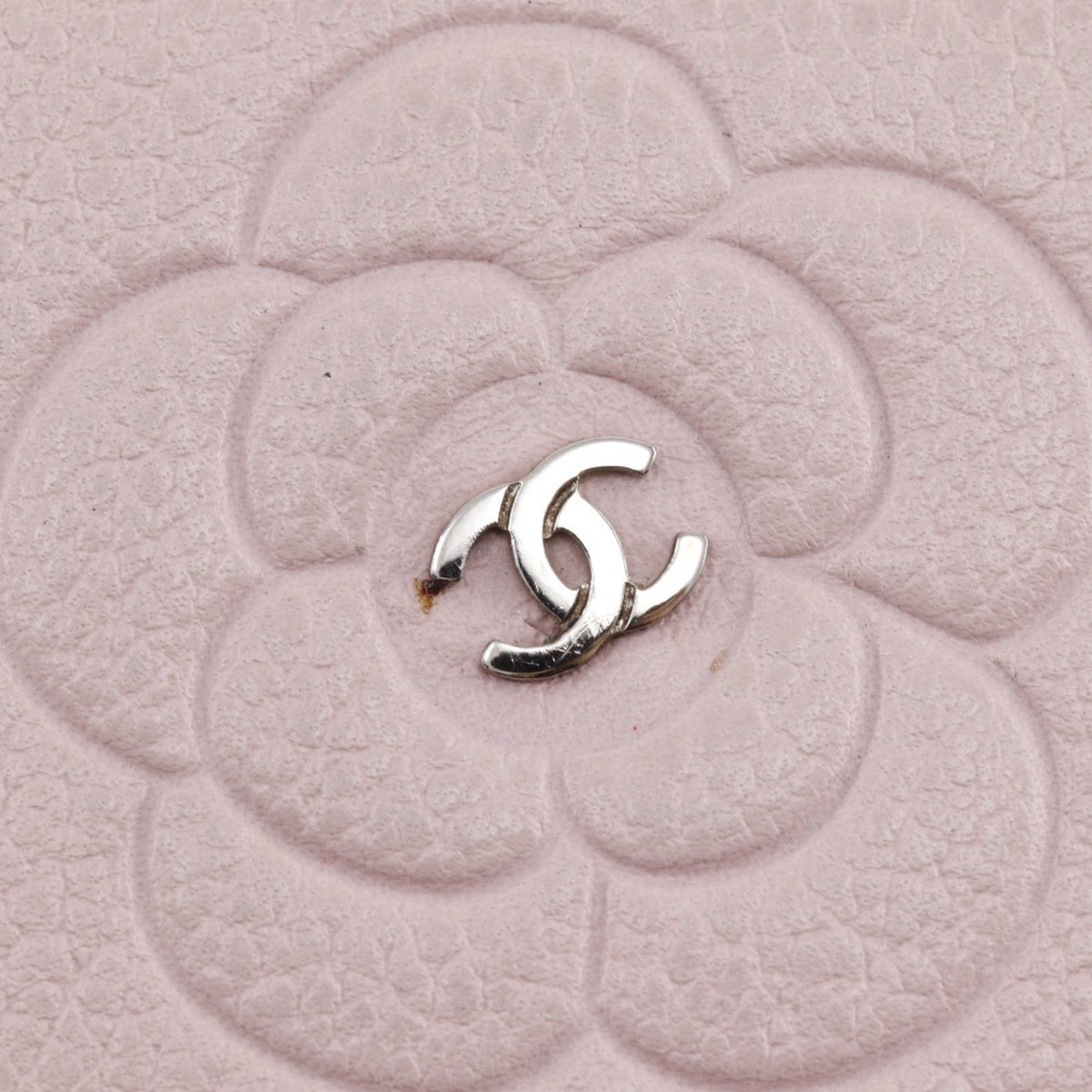 Chanel Pink Leather Wallet (Bi-Fold) (Pre-Owned)