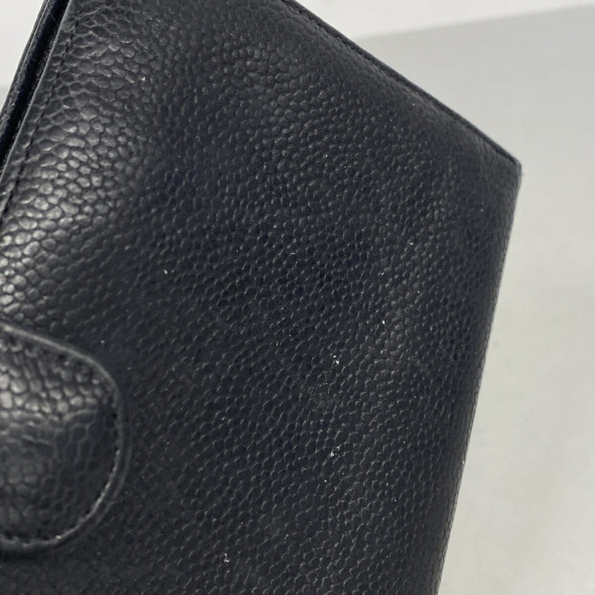 Chanel Black Grained Calfskin Long Wallet (Bi-Fold) (Pre-Owned)