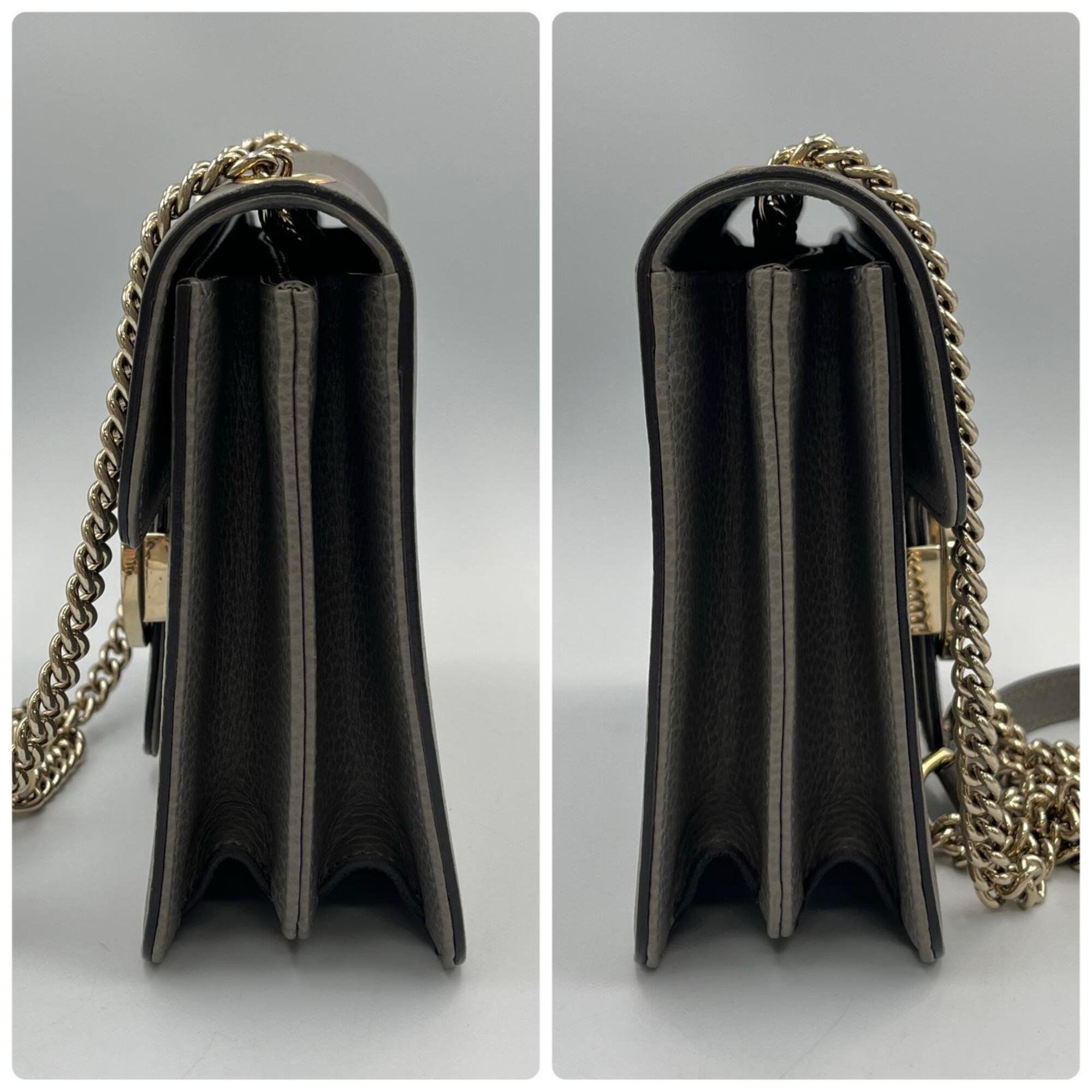 Gucci Gray Leather Shoulder Bag (Pre-Owned)