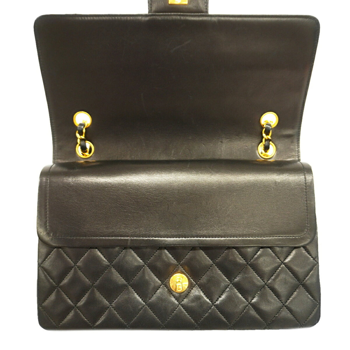 Chanel Black Leather Shoulder Bag (Pre-Owned)