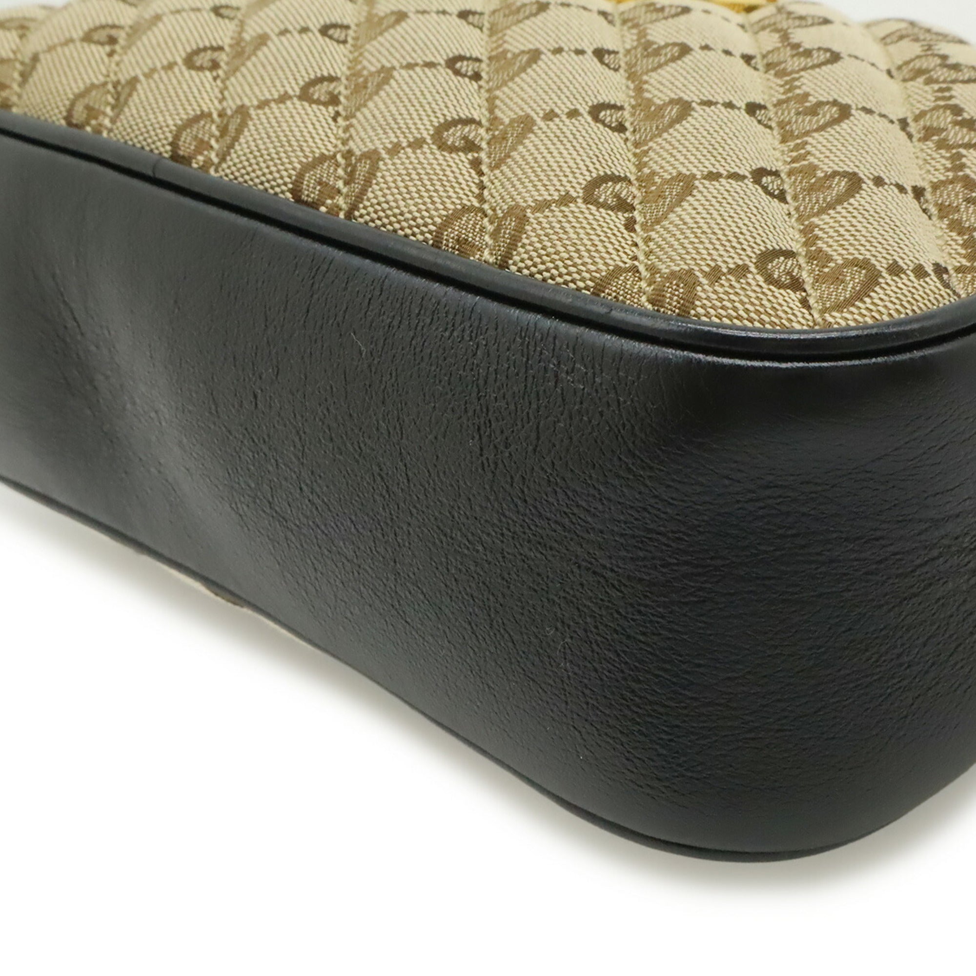 Gucci Beige Black Gg Canvas Pochette Shoulder Bag (Pre-Owned)