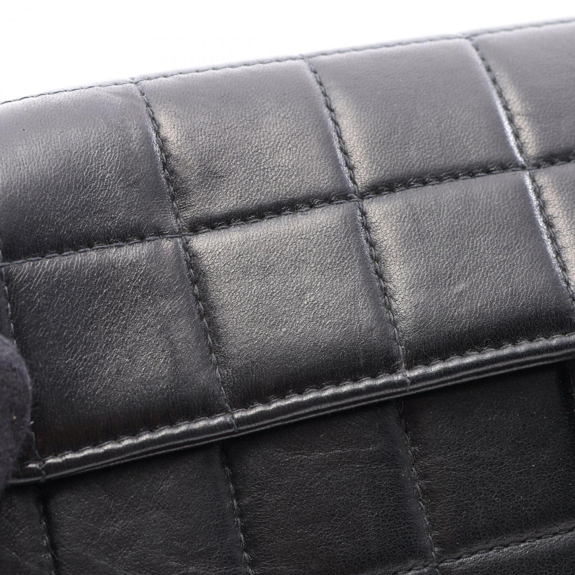 Chanel Black Leather Handbag Shoulder Bag (Pre-Owned)