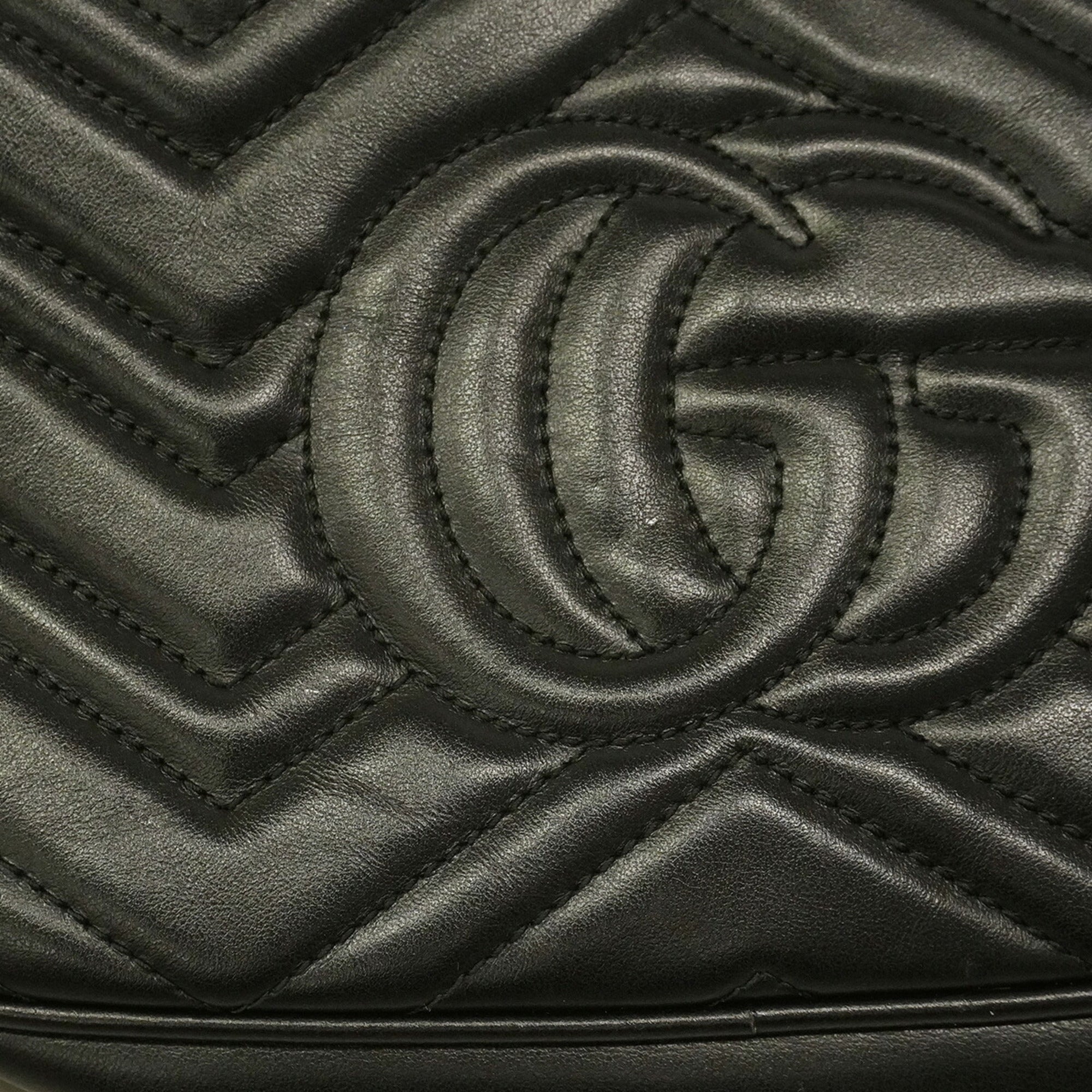 Gucci Black Leather Shoulder Bag (Pre-Owned)