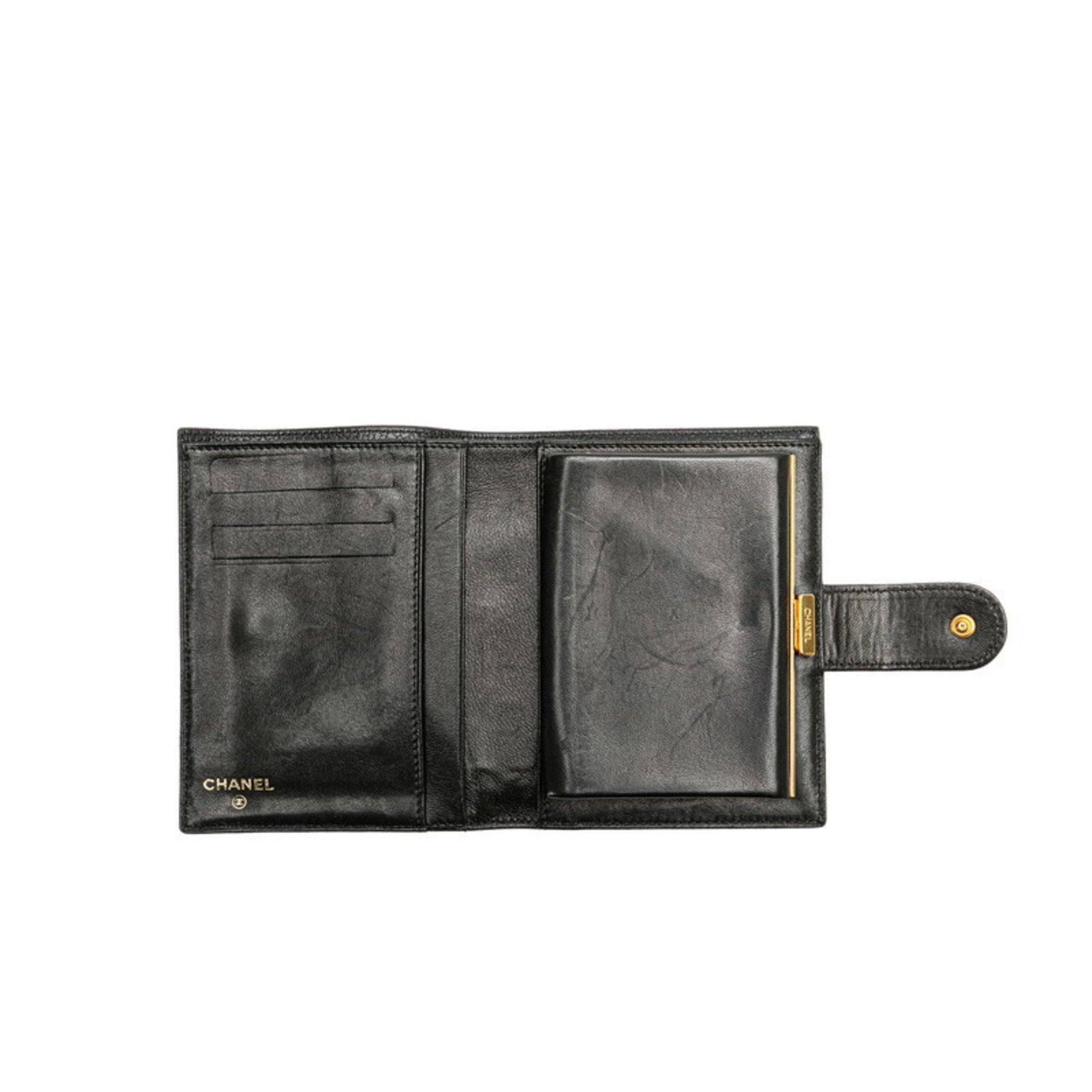 Chanel Black Grained Calfskin Wallet (Bi-Fold) (Pre-Owned)