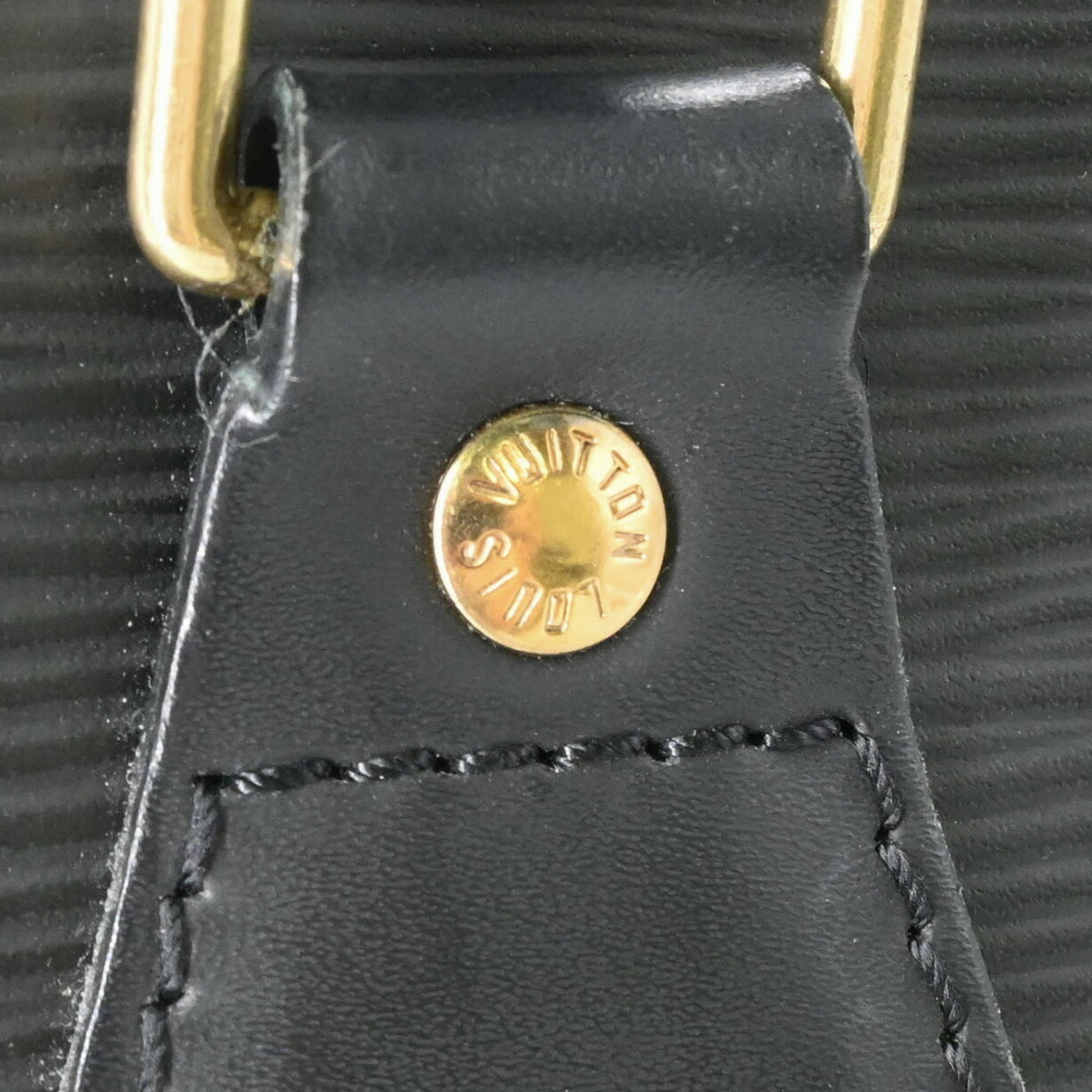 Louis Vuitton Epi Black Epi Leather Handbag Tote Bag (Pre-Owned)