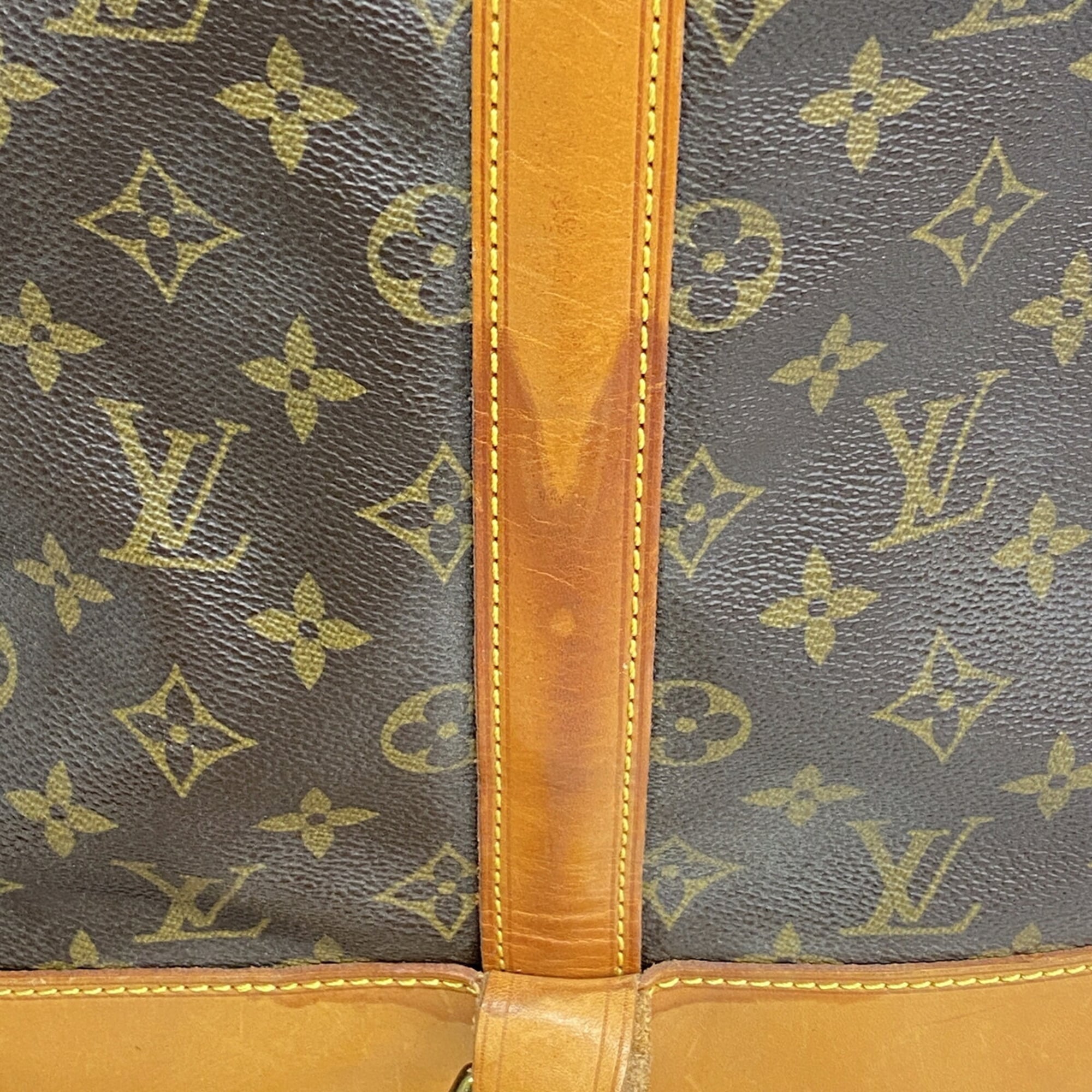 Louis Vuitton Brown Shoulder Bag (Pre-Owned)