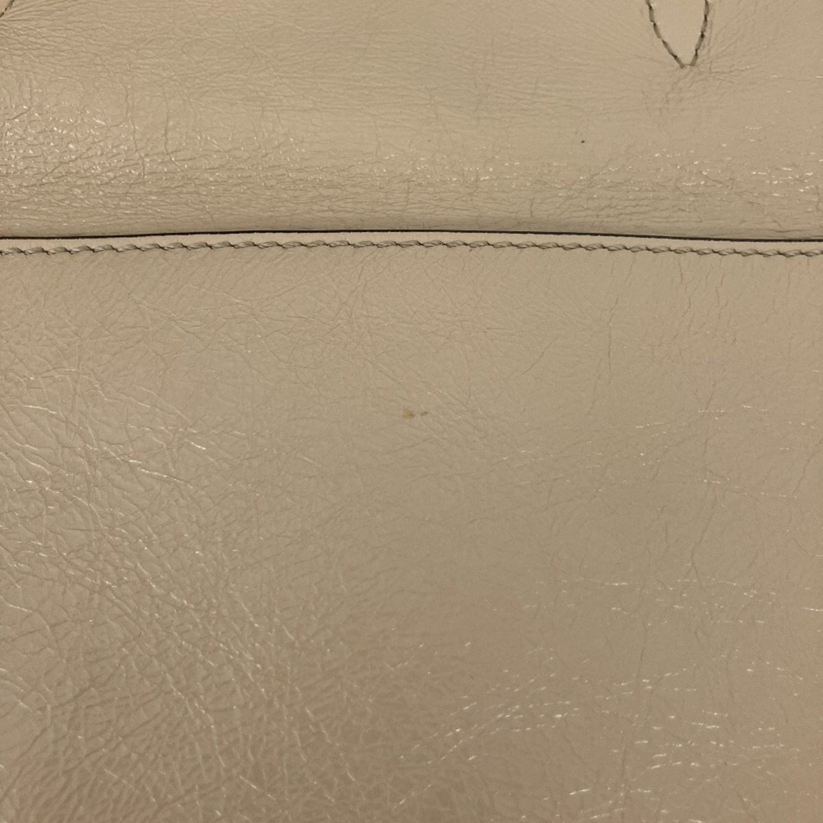 Fendi Grayish Leather Shoulder Bag (Pre-Owned)