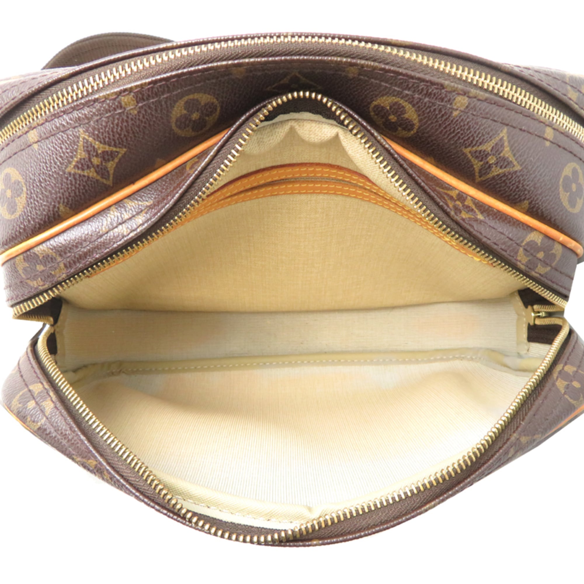 Louis Vuitton Brown Monogram Shoulder Bag (Pre-Owned)