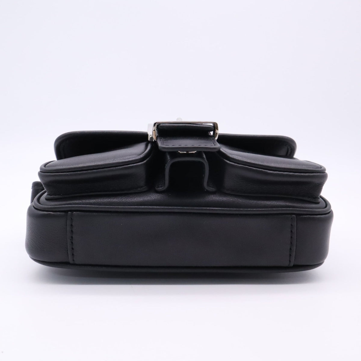 Michael Kors Black Leather Handbag (Pre-Owned)