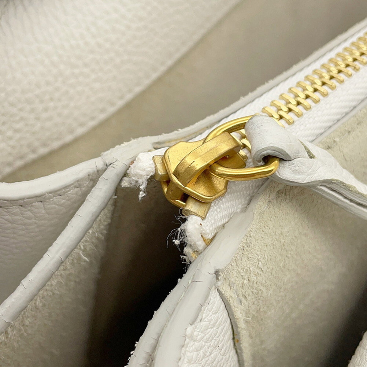 Celine White Leather Handbag Tote Bag (Pre-Owned)