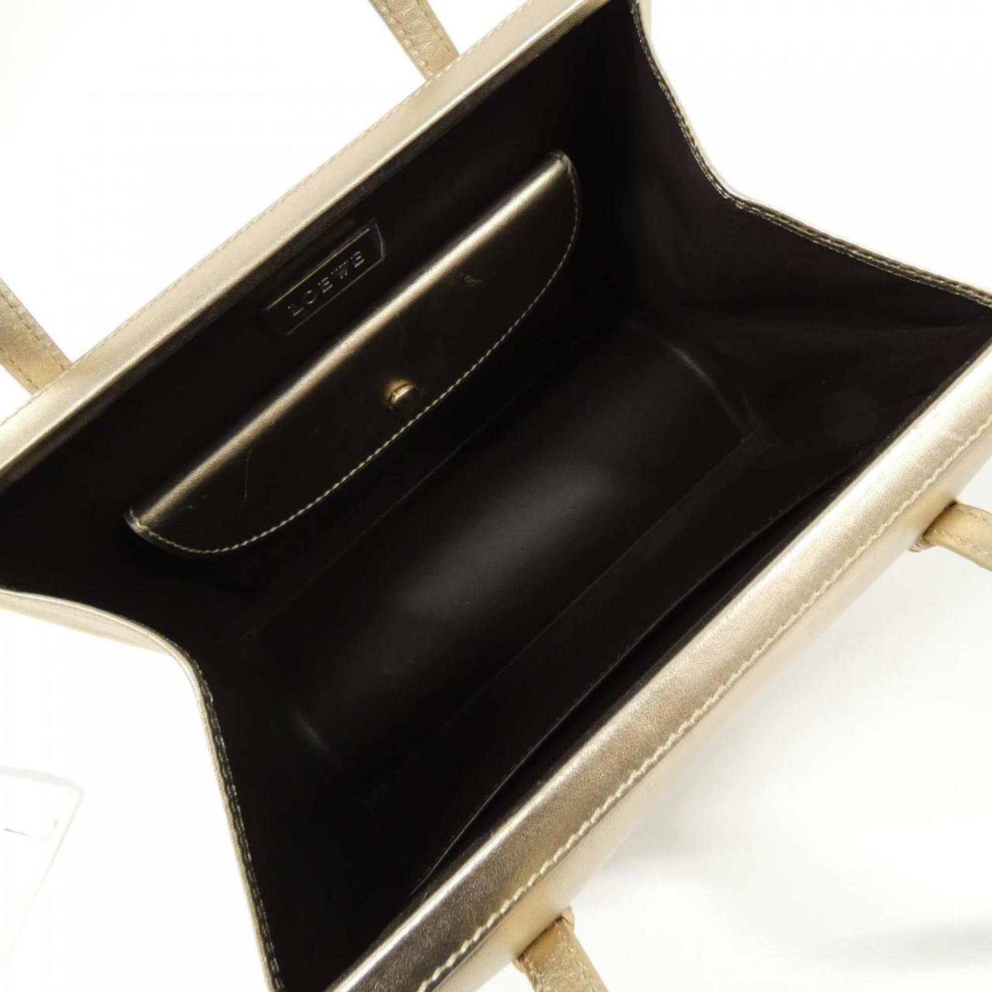 Loewe Gold Leather Handbag (Pre-Owned)