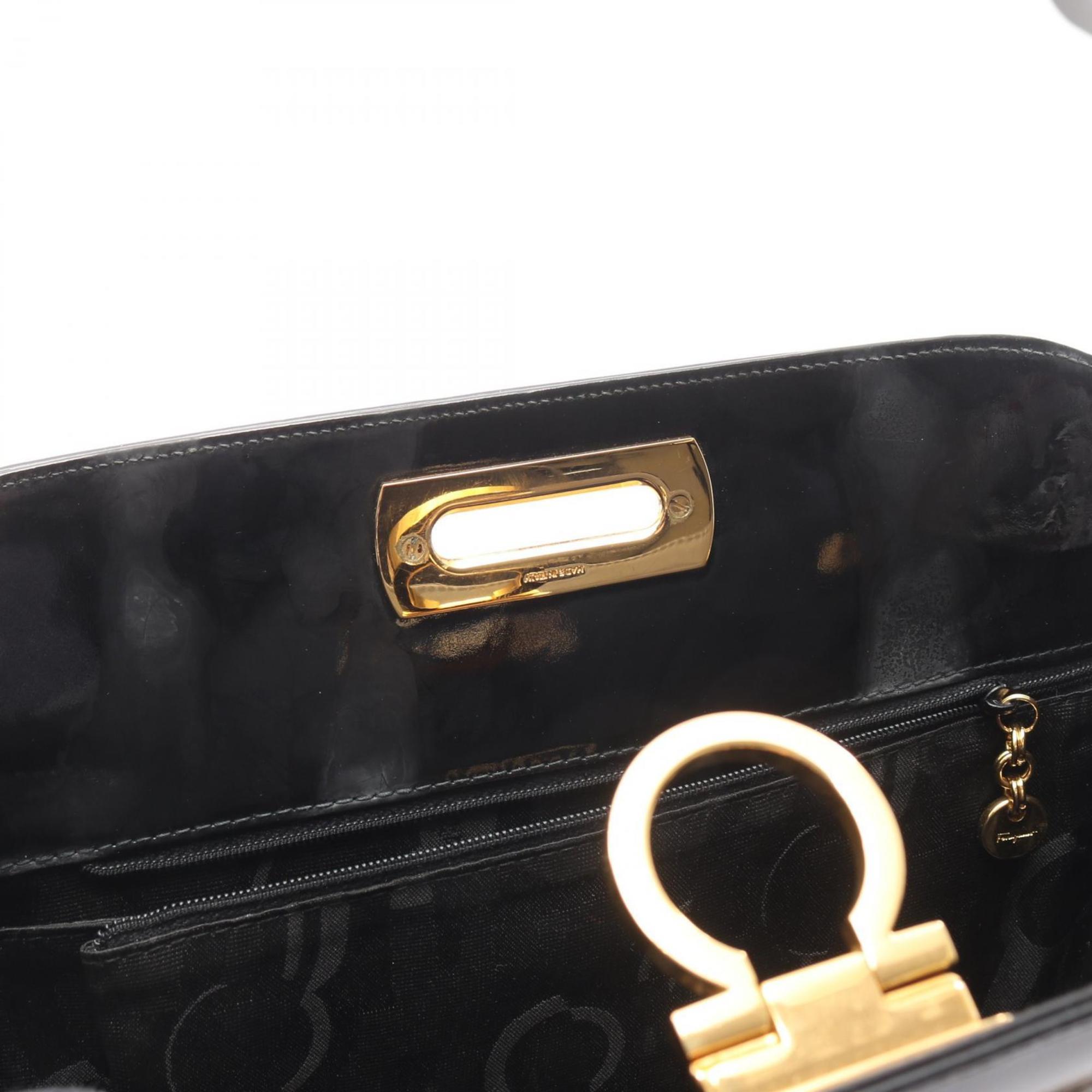 Salvatore Ferragamo Black Patent Leather Handbag Shoulder Bag (Pre-Owned)