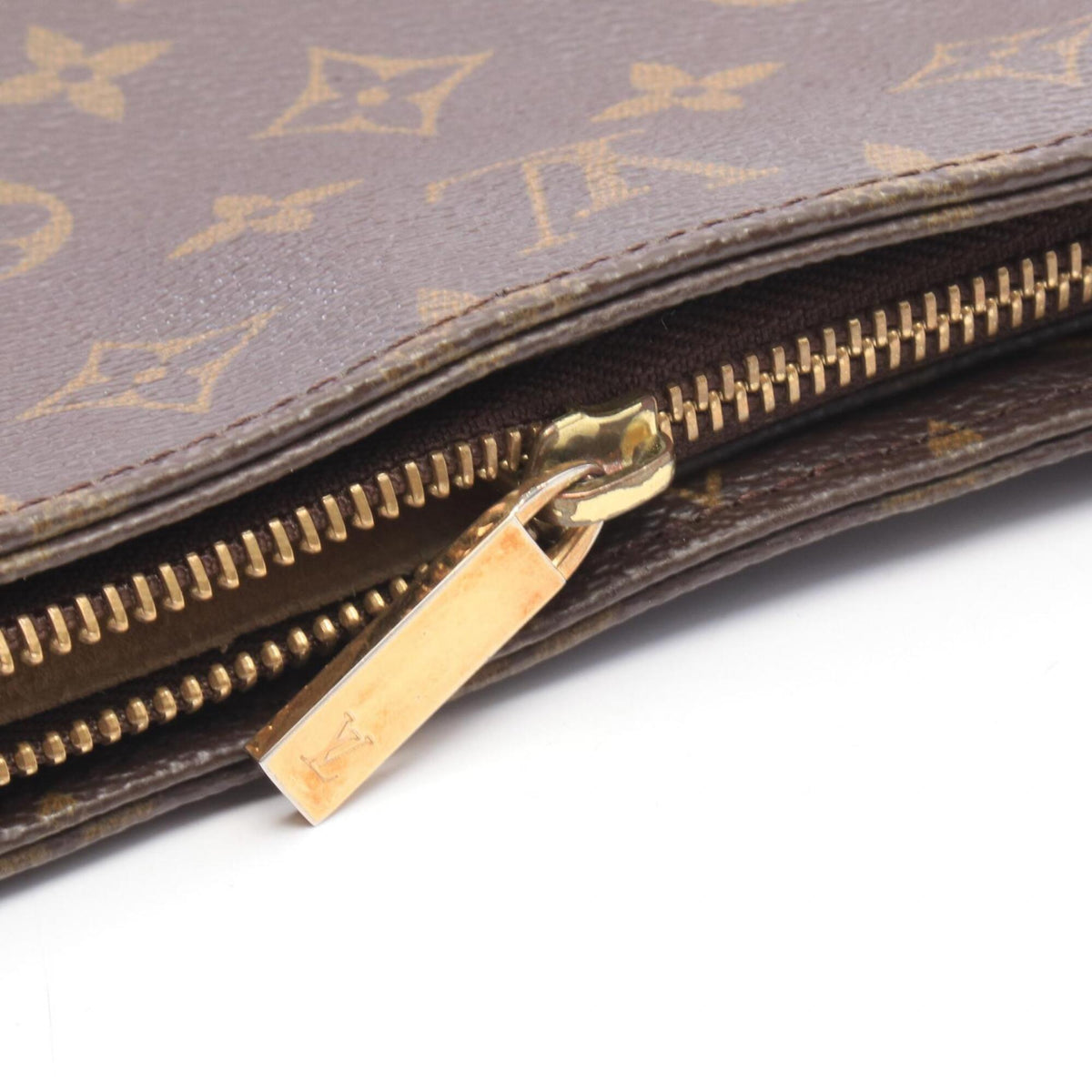 Louis Vuitton Brown Coated Canvas Handbag Shoulder Bag (Pre-Owned)