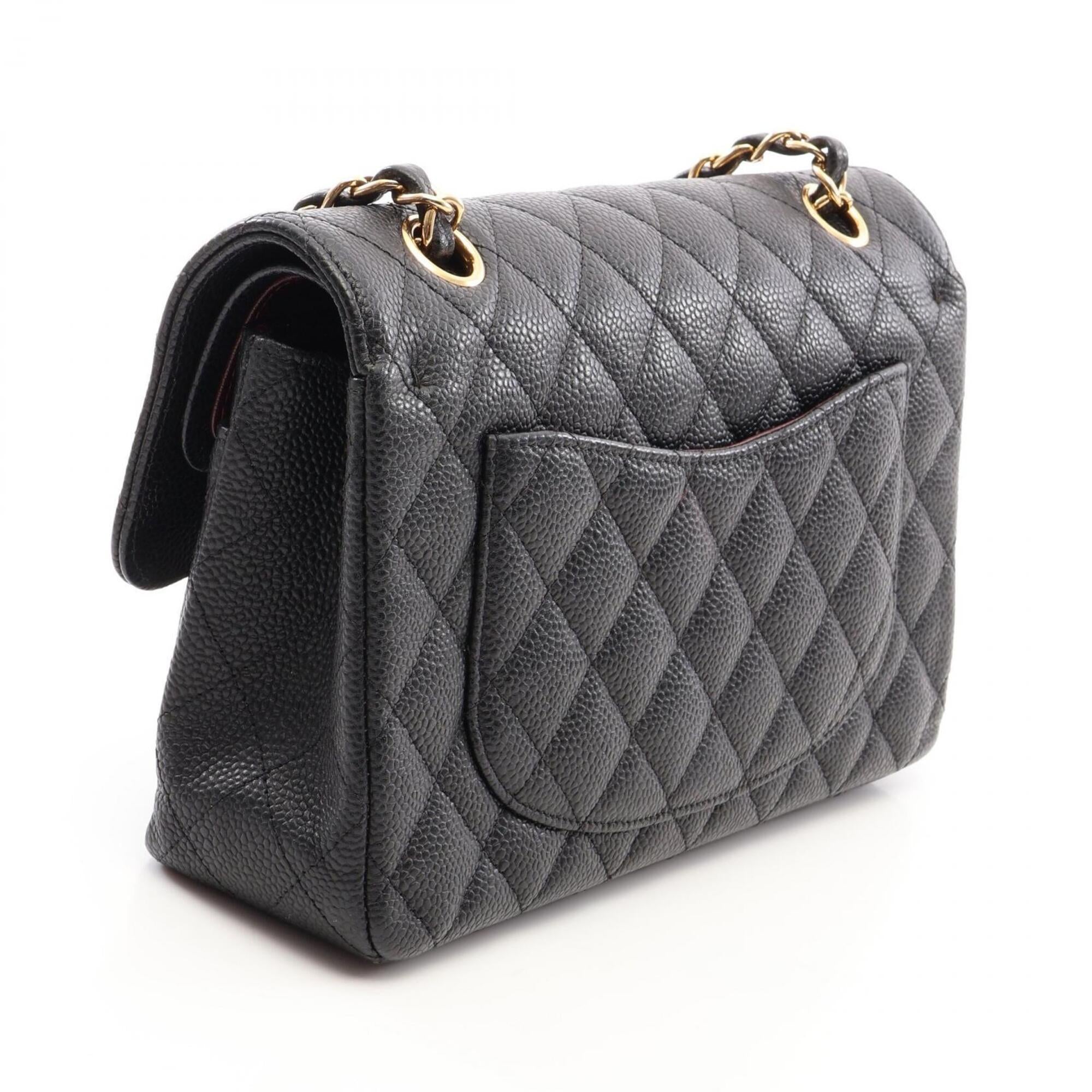 Chanel Black Grained Calfskin Handbag Shoulder Bag (Pre-Owned)