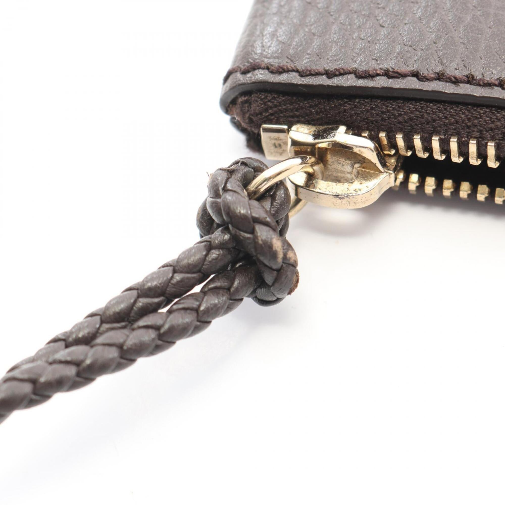 Gucci Brown Leather Clutch Bag Handbag (Pre-Owned)