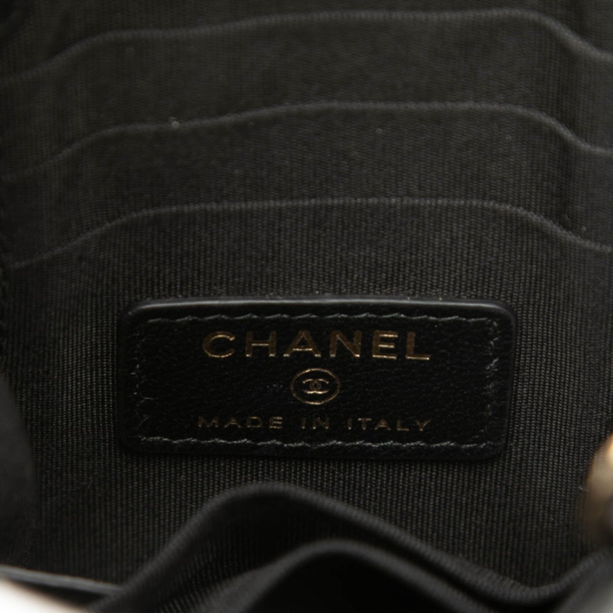 Chanel Black Vinyl Leather Shoulder Bag (Pre-Owned)