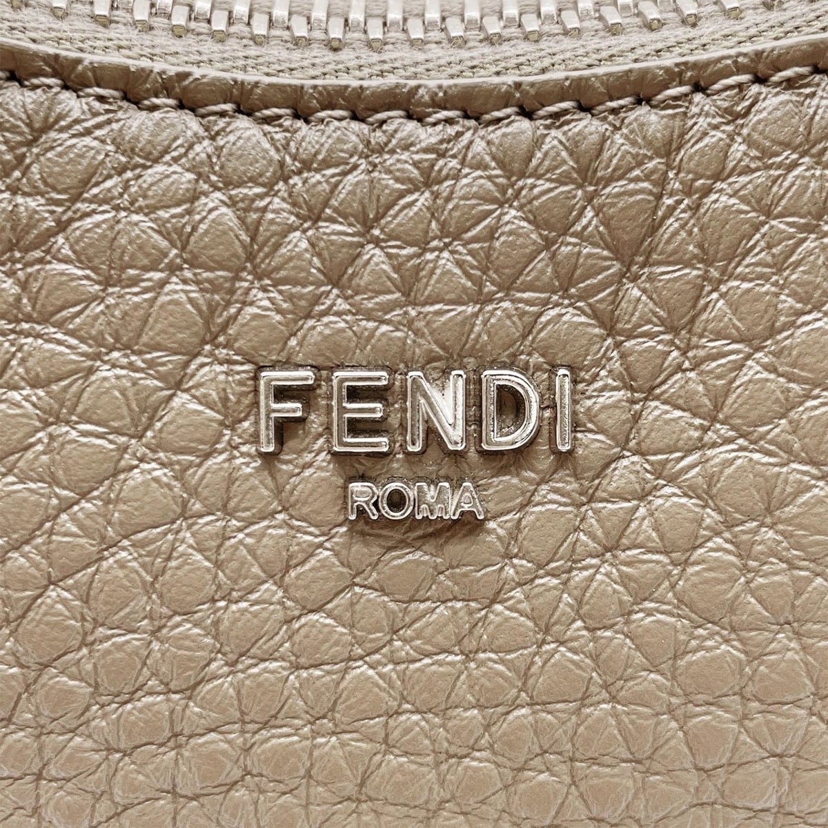 Fendi Beige Gray Leather Handbag (Pre-Owned)
