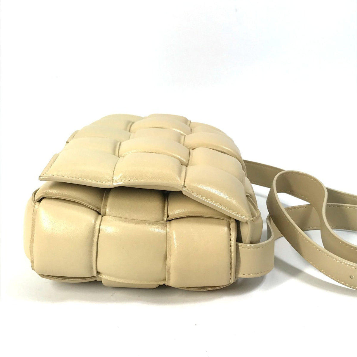 Bottega Veneta Beige Leather Shoulder Bag (Pre-Owned)