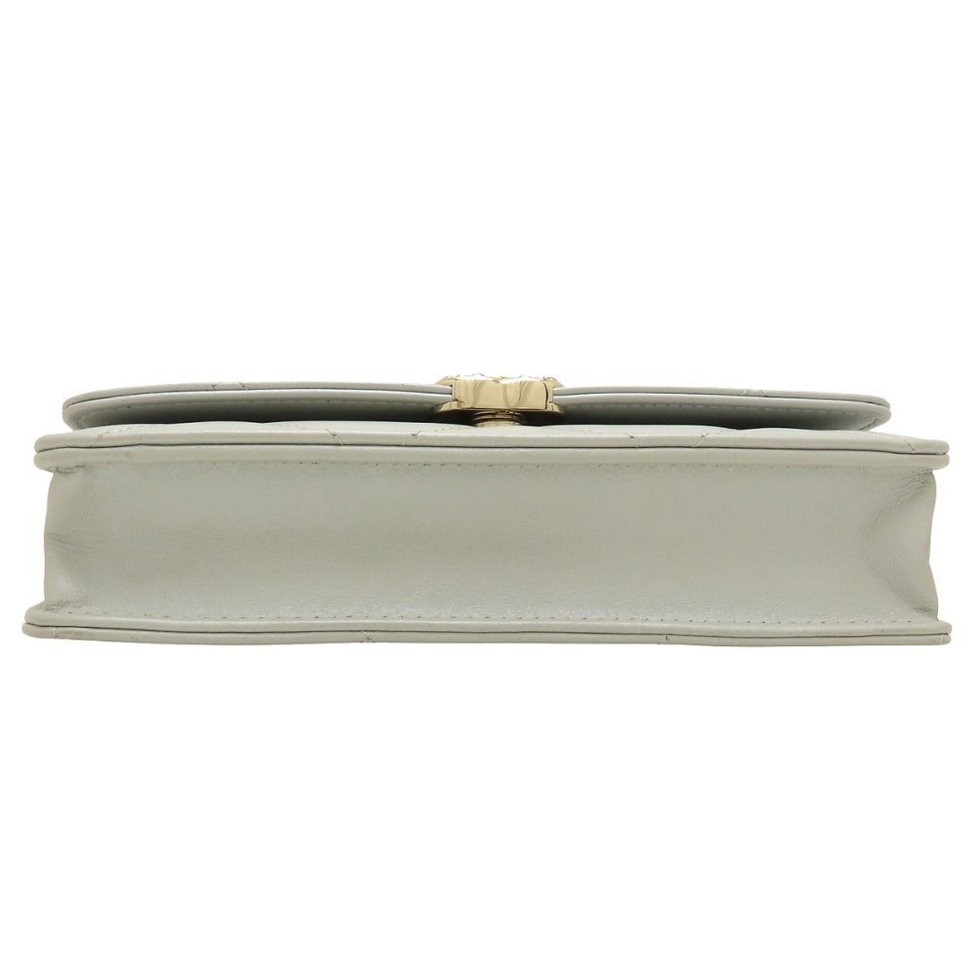 Chanel Light Gray Shoulder Bag (Pre-Owned)