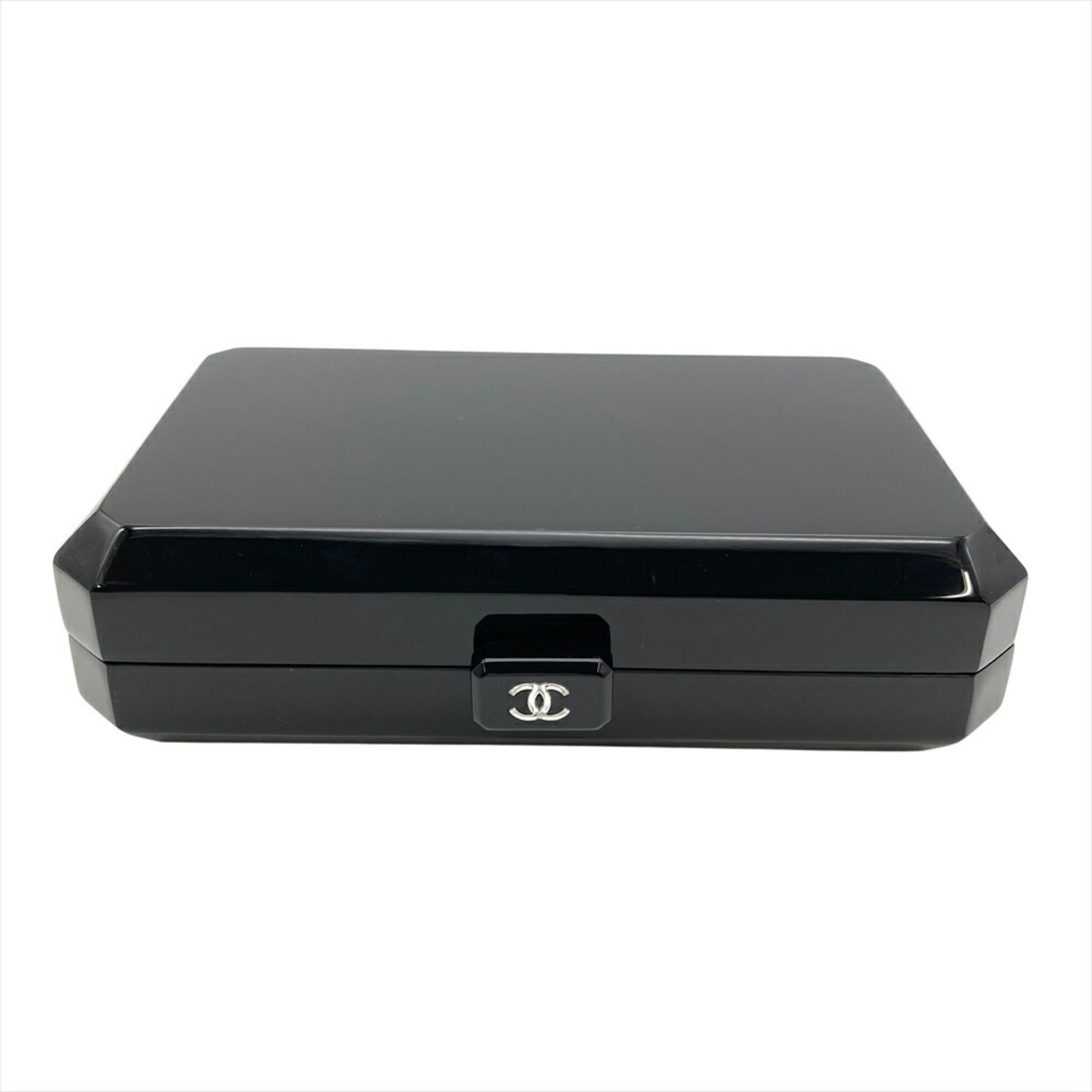 Chanel Black Clutch Bag (Pre-Owned)