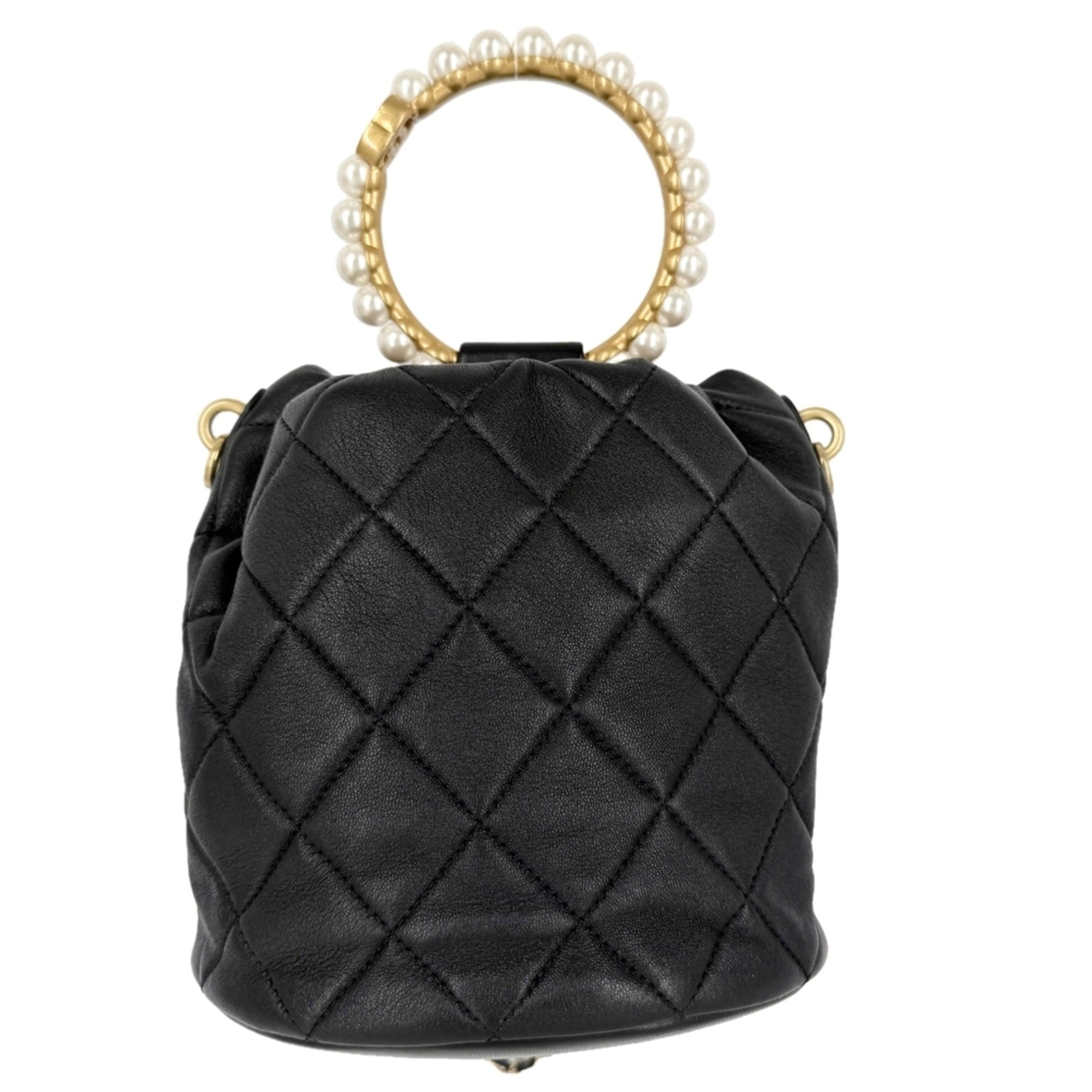 Chanel Black White Leather Handbag (Pre-Owned)
