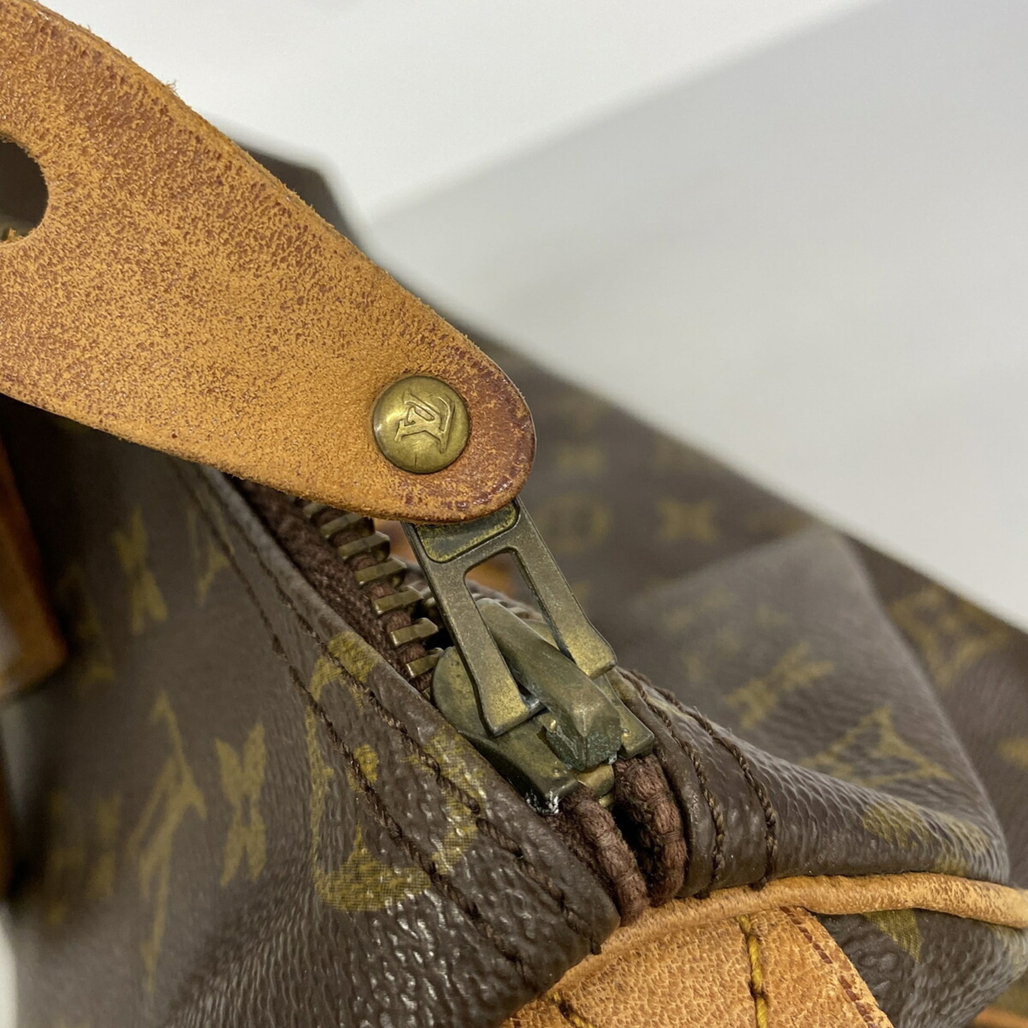 Louis Vuitton Brown Handbag (Pre-Owned)