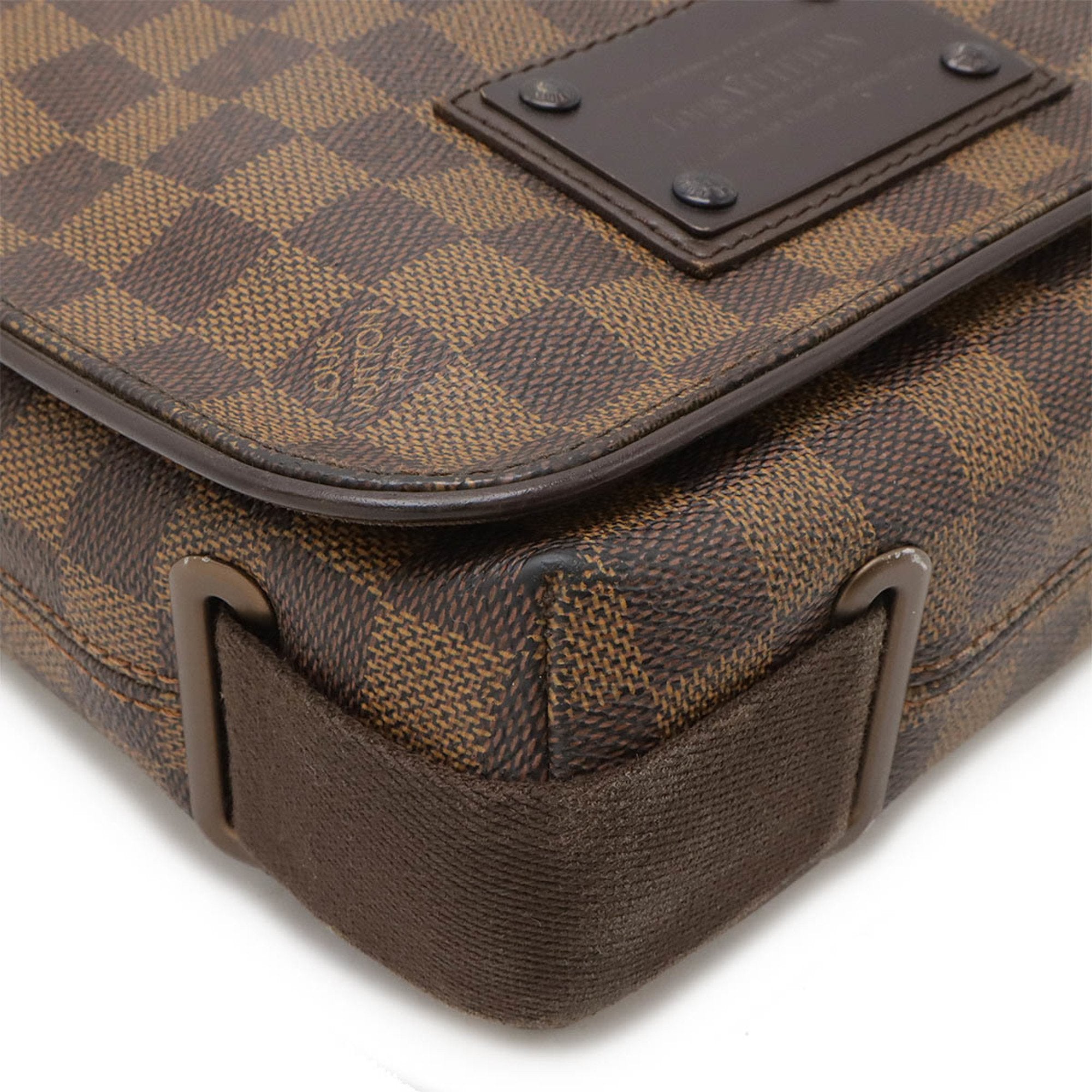 Louis Vuitton Damier Brown Pvc Shoulder Bag (Pre-Owned)