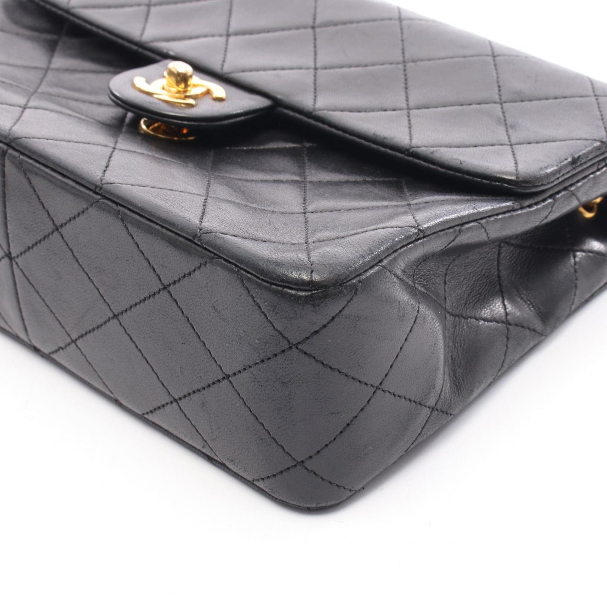 Chanel Black Leather Handbag Shoulder Bag (Pre-Owned)