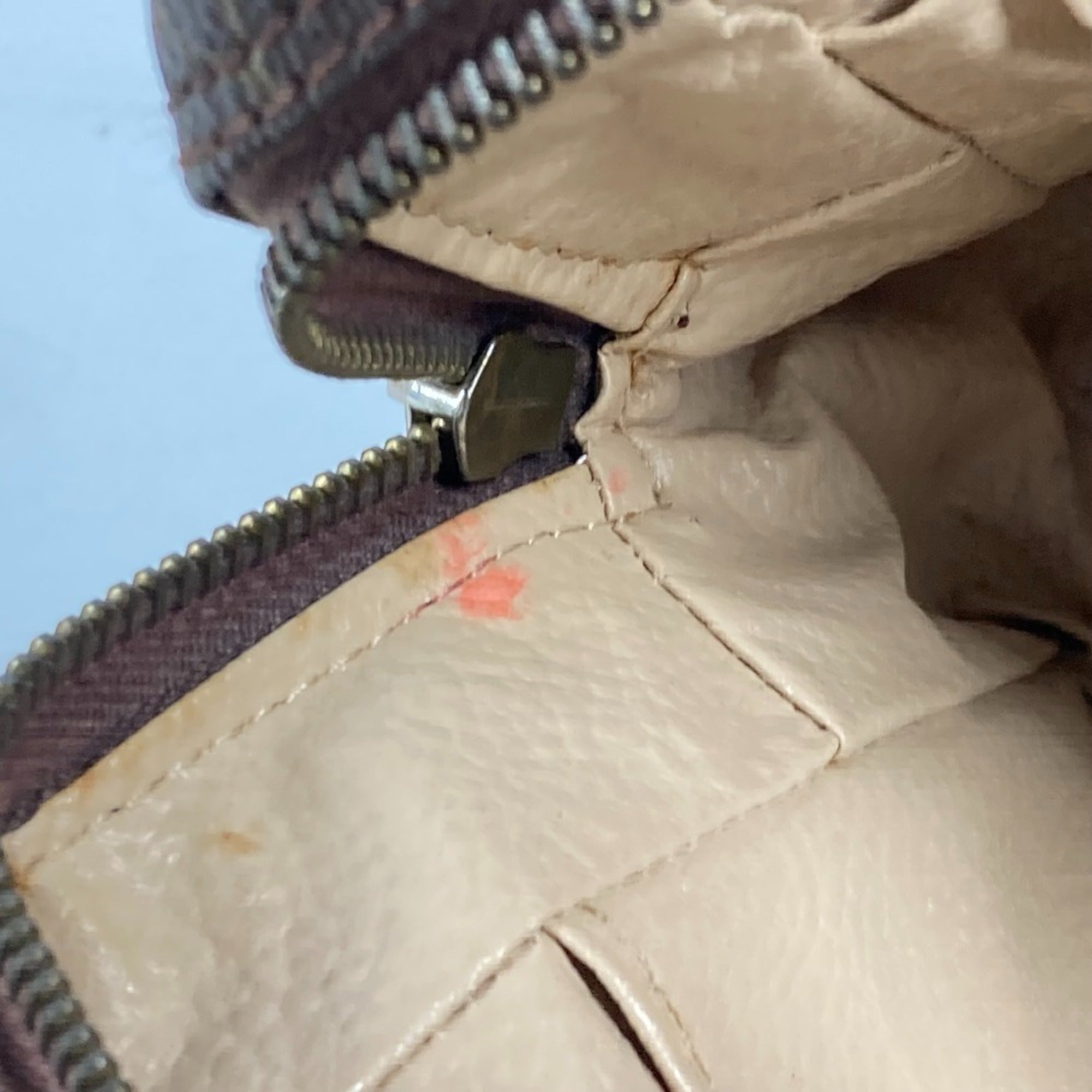 Louis Vuitton Brown Monogram Monogram Pouch (Pre-Owned)
