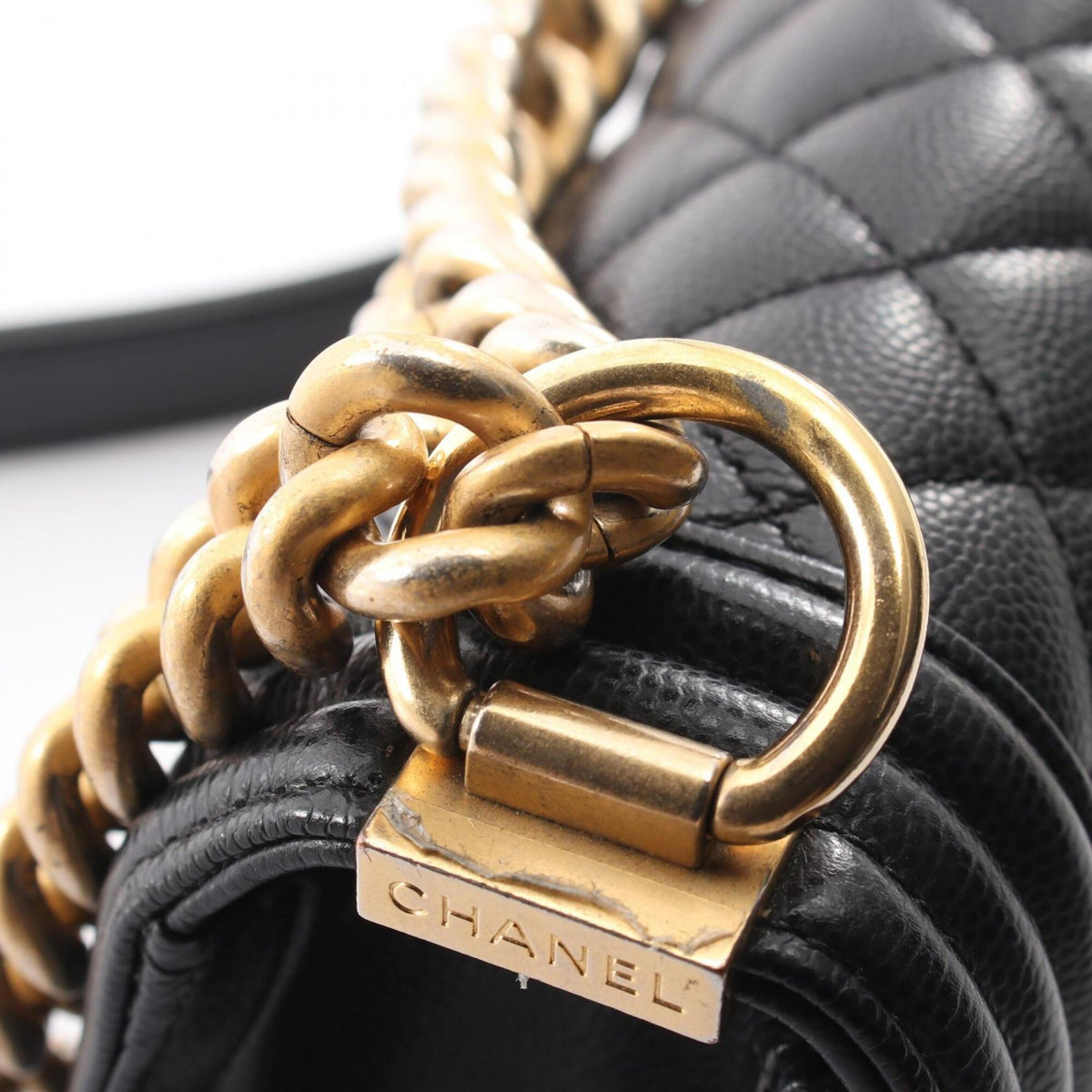 Chanel Black Grained Calfskin Handbag Shoulder Bag (Pre-Owned)