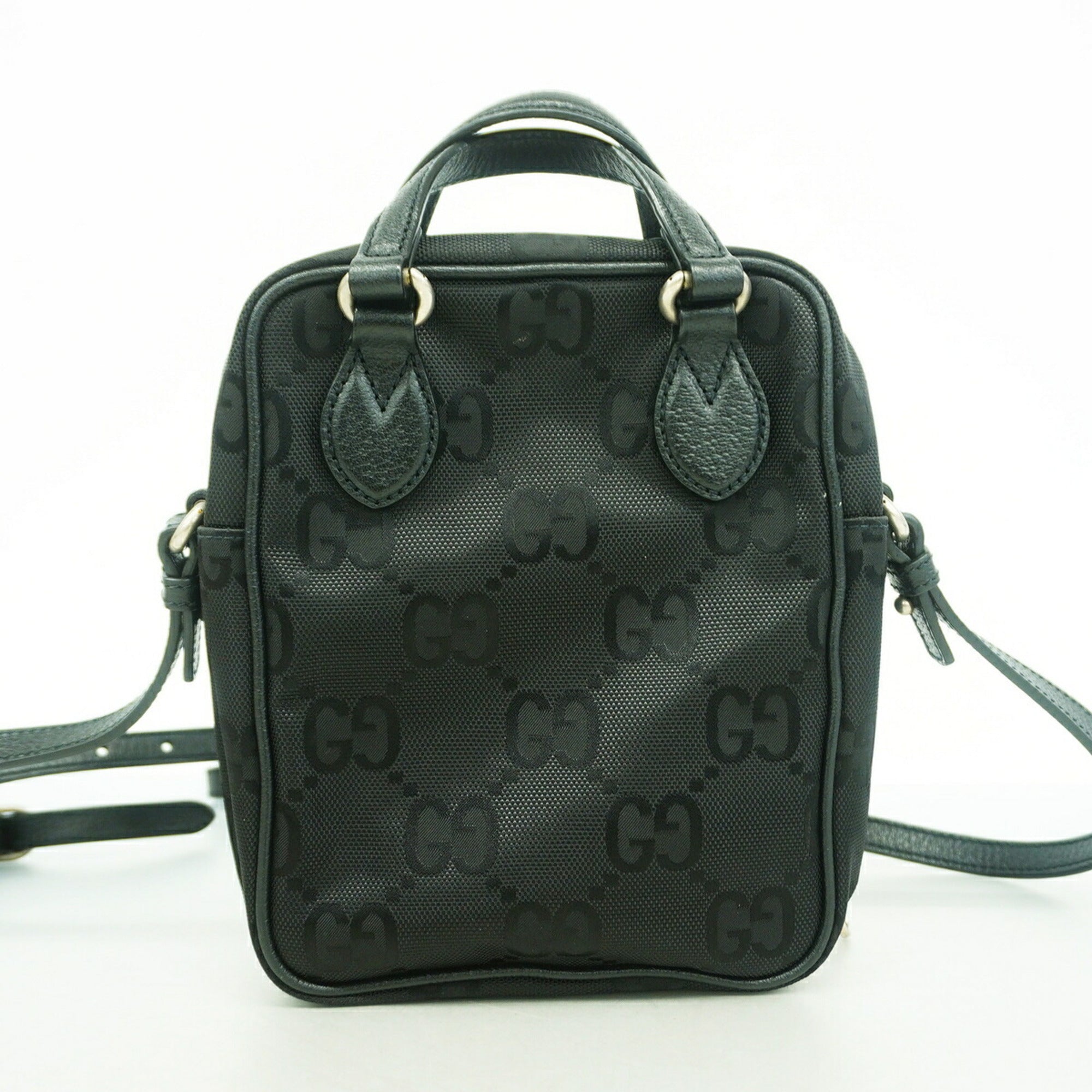 Gucci Black Nylon Handbag (Pre-Owned)