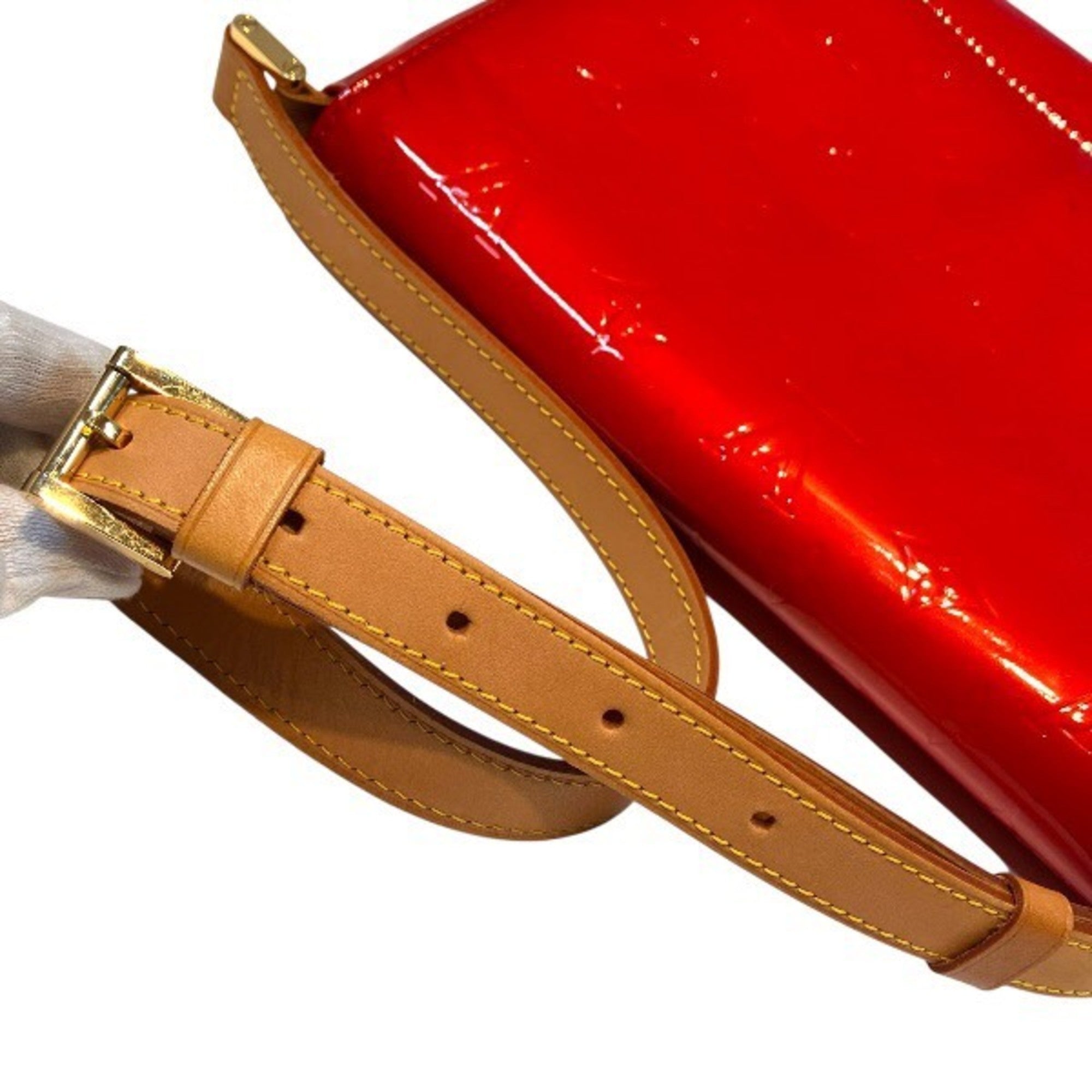 Louis Vuitton Rouge Vernis Handbag Shoulder Bag (Pre-Owned)