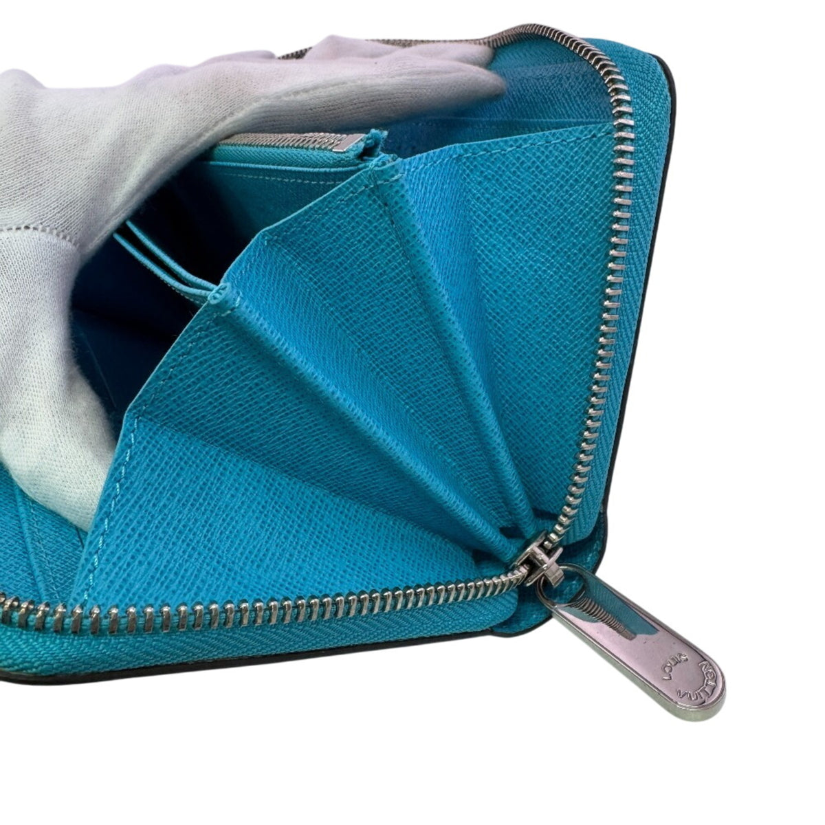 Louis Vuitton Turquoise Leather Long Wallet (Bi-Fold) (Pre-Owned)