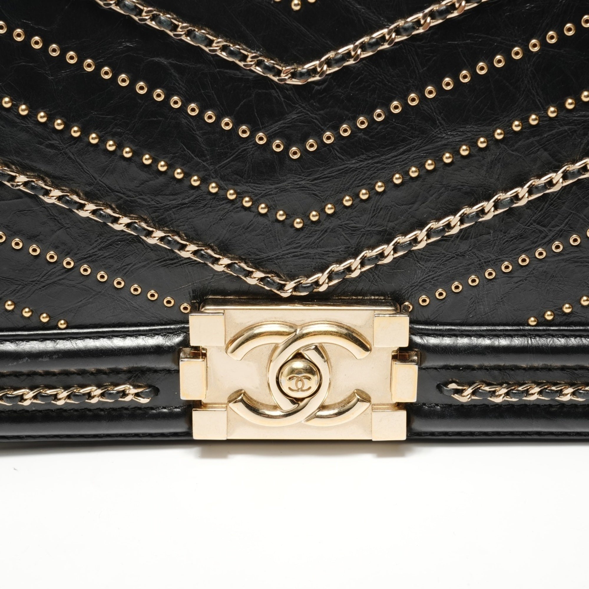 Chanel Boy Chanel Black Shoulder Bag (Pre-Owned)