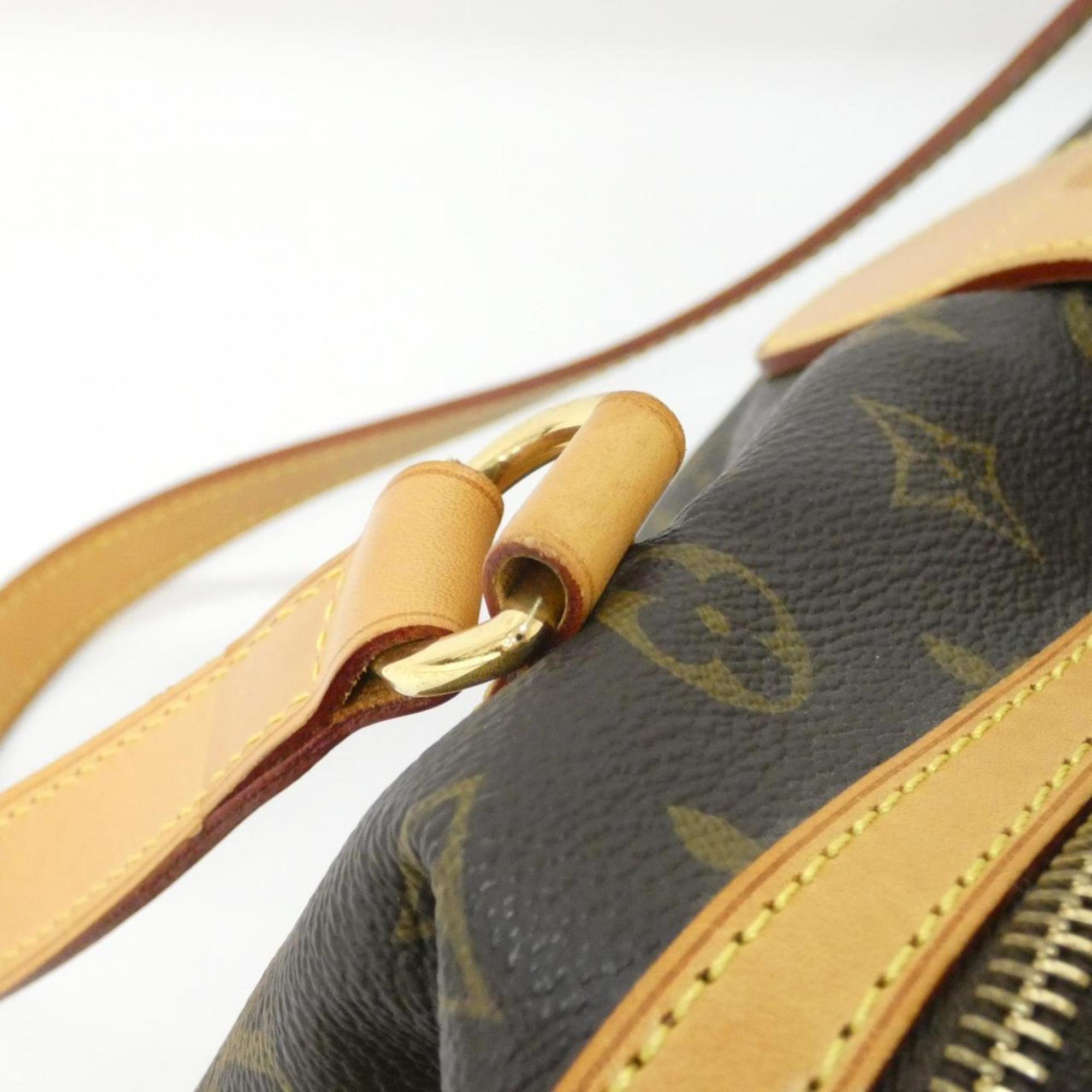 Louis Vuitton Marron Coated Canvas Shoulder Bag (Pre-Owned)