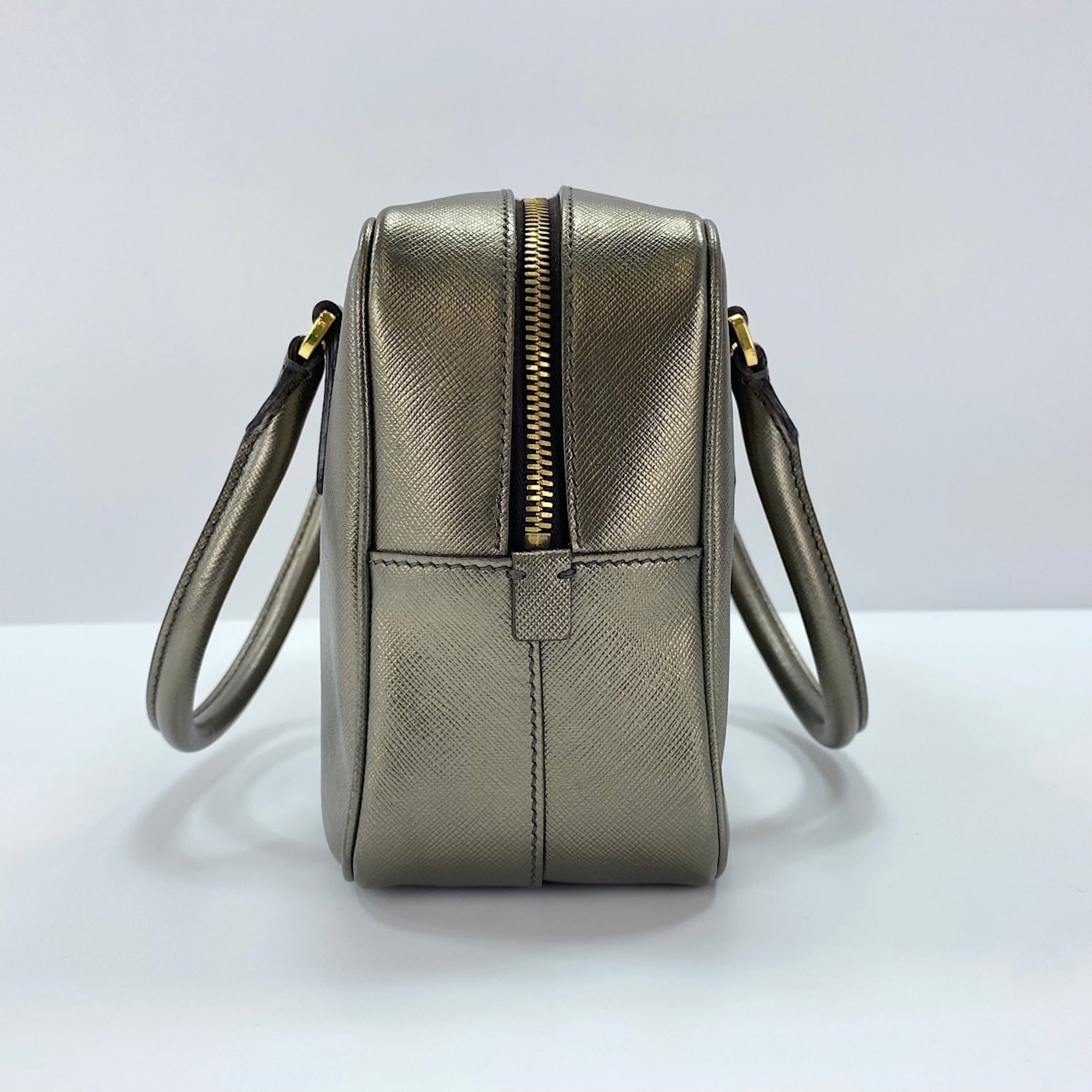 Prada Saffiano Gold Saffiano Handbag (Pre-Owned)
