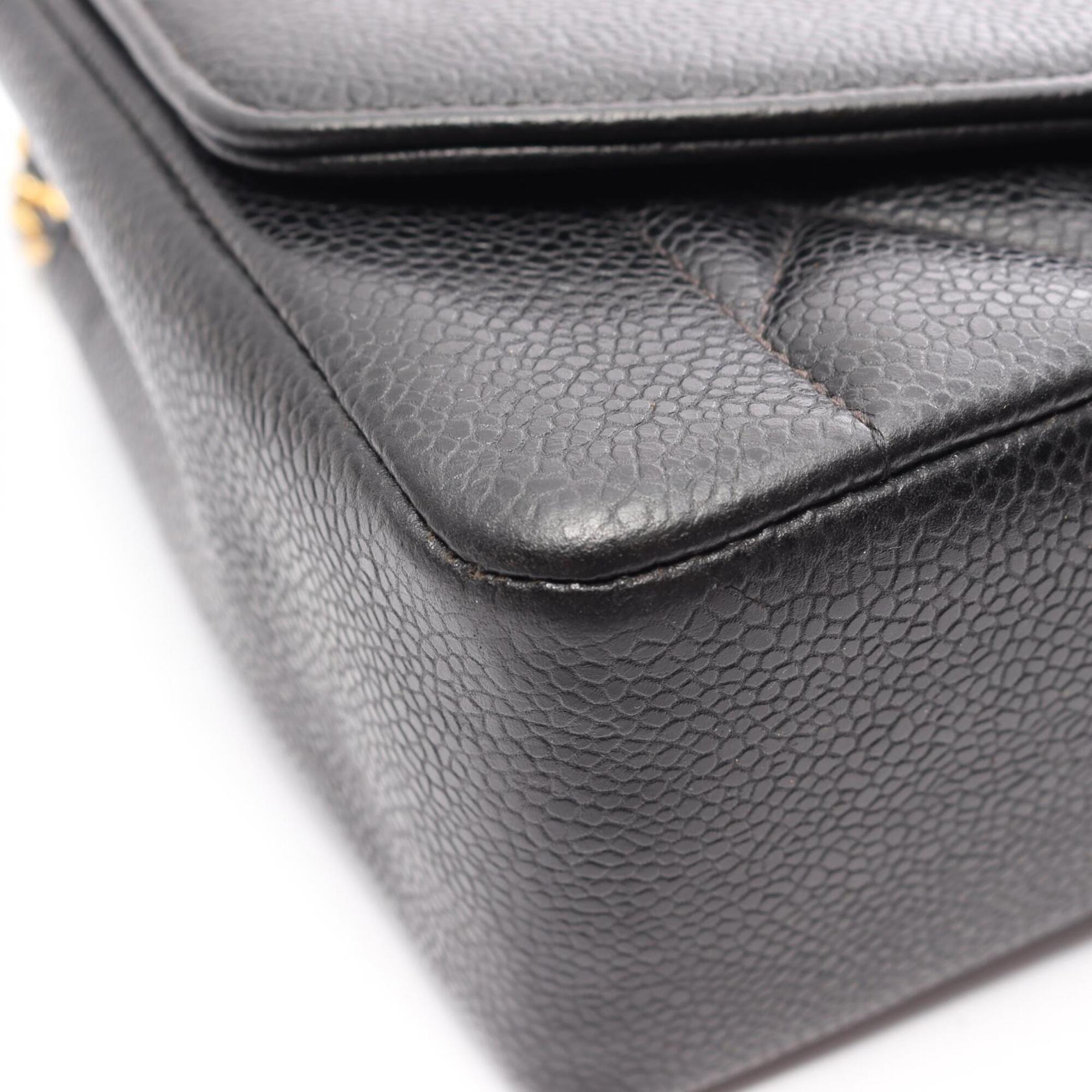 Chanel Black Grained Calfskin Handbag Shoulder Bag (Pre-Owned)